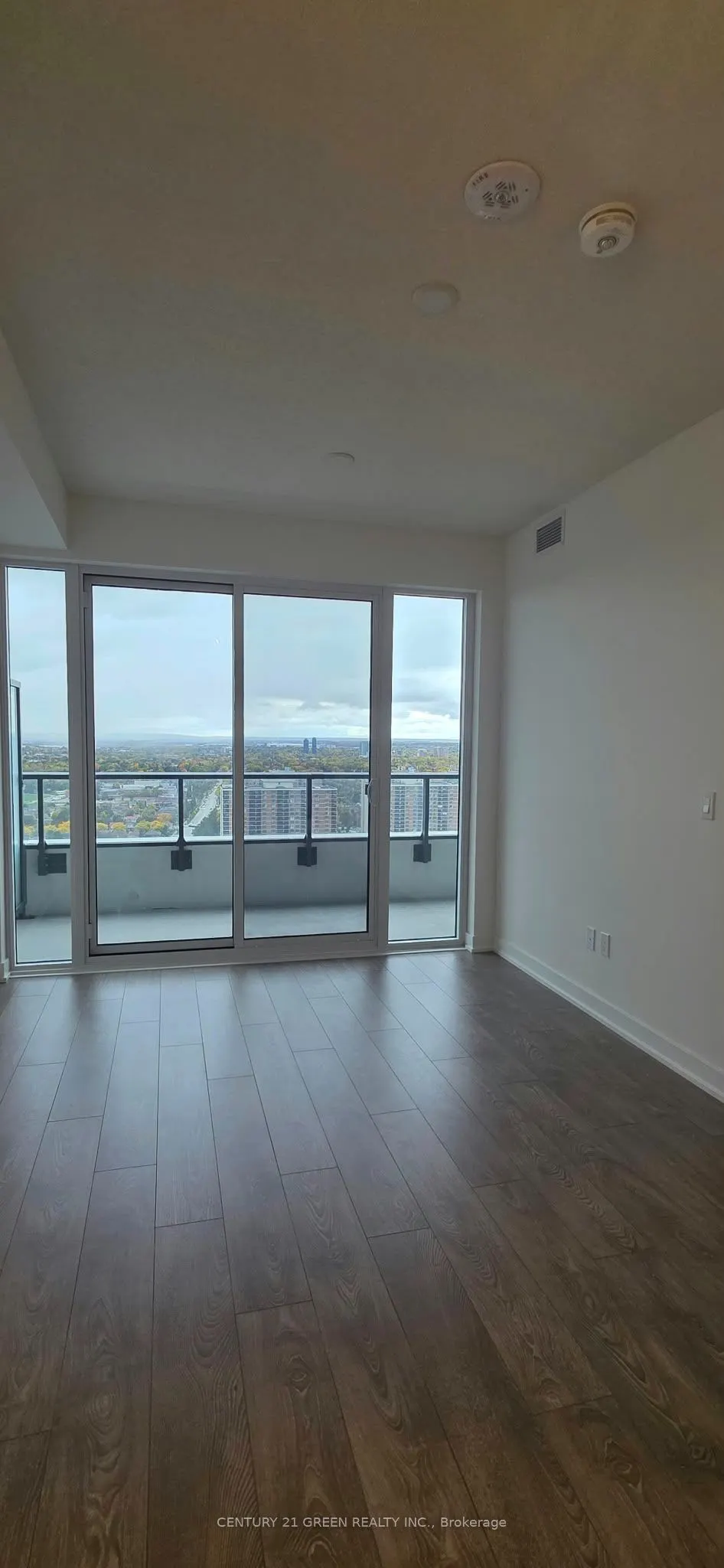 209 Steeles Avenue W #2807