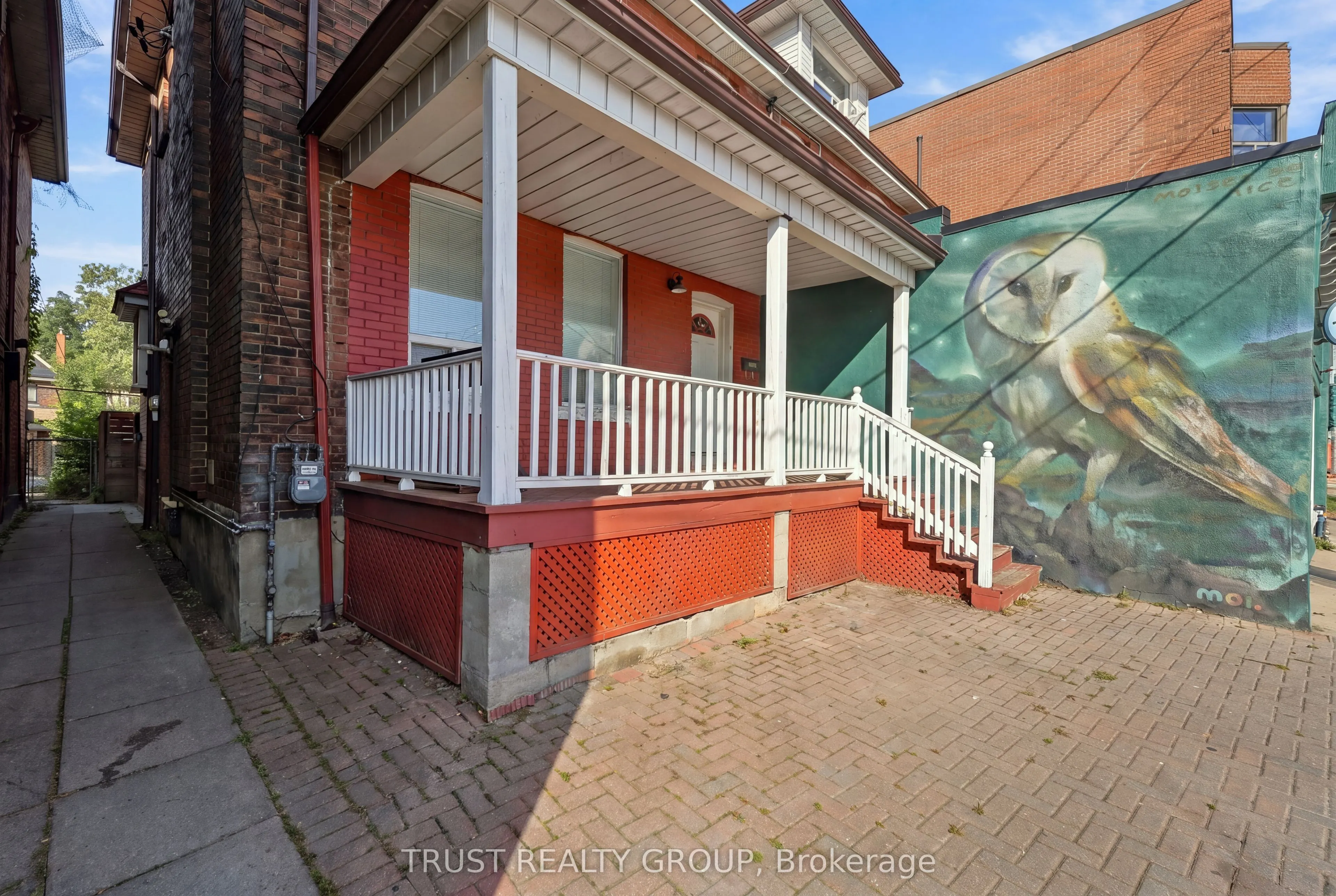 2279 Dundas Street W #2nd & 3rd Floor