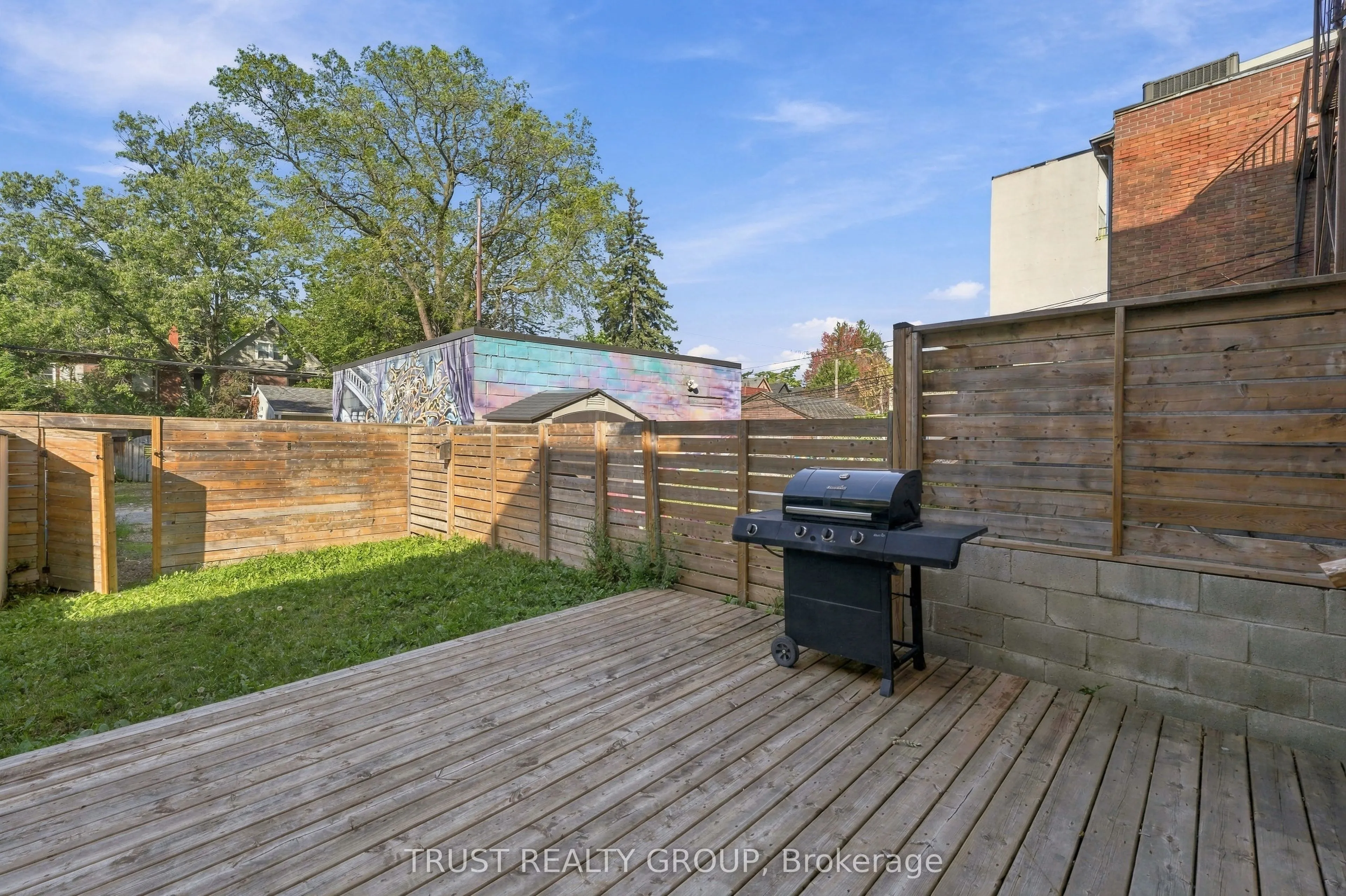 2279 Dundas Street W #2nd & 3rd Floor