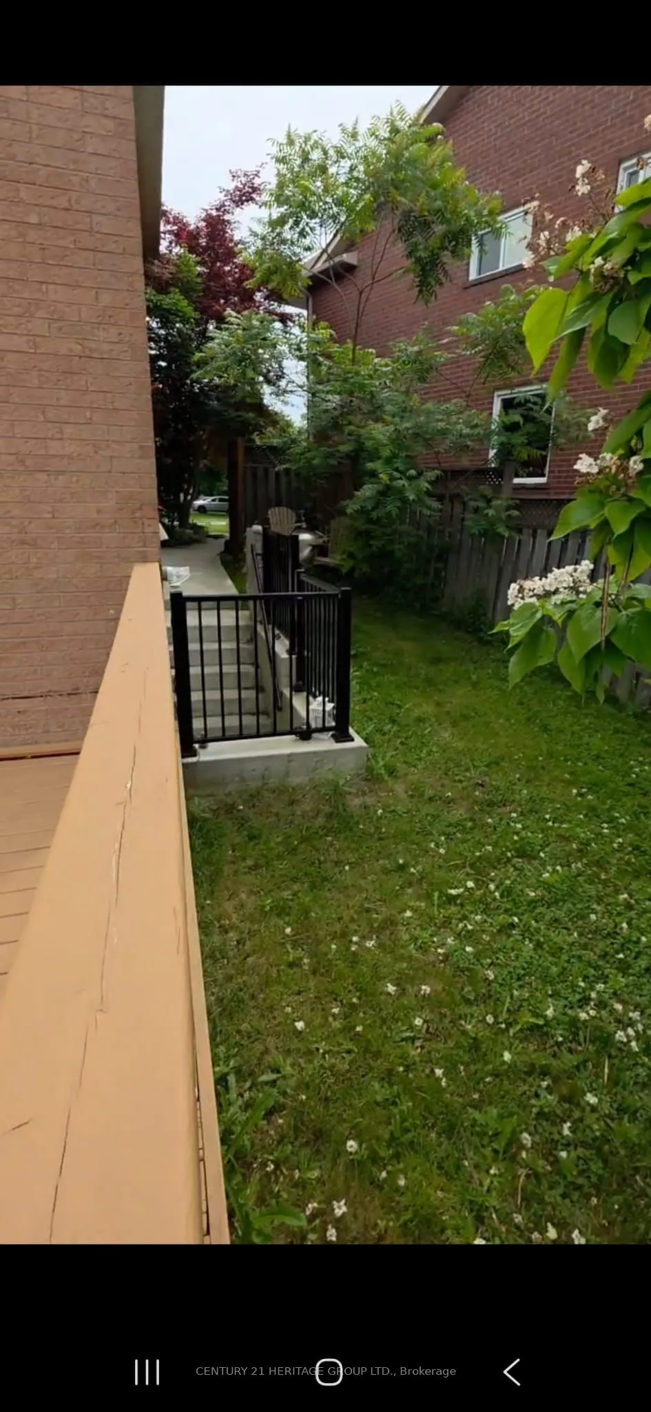 73 Hutton Crescent