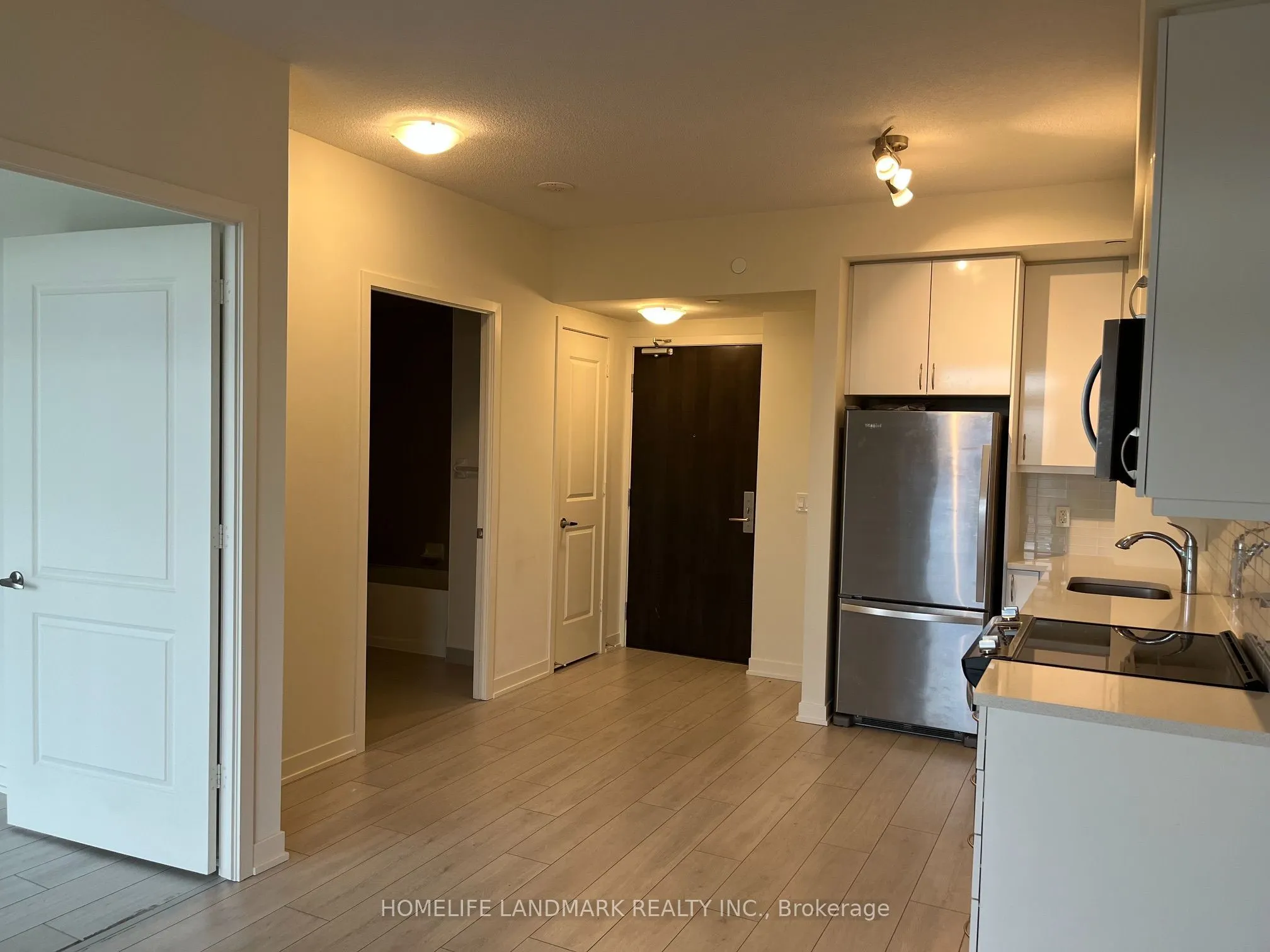 38 Annie Craig Drive #1610
