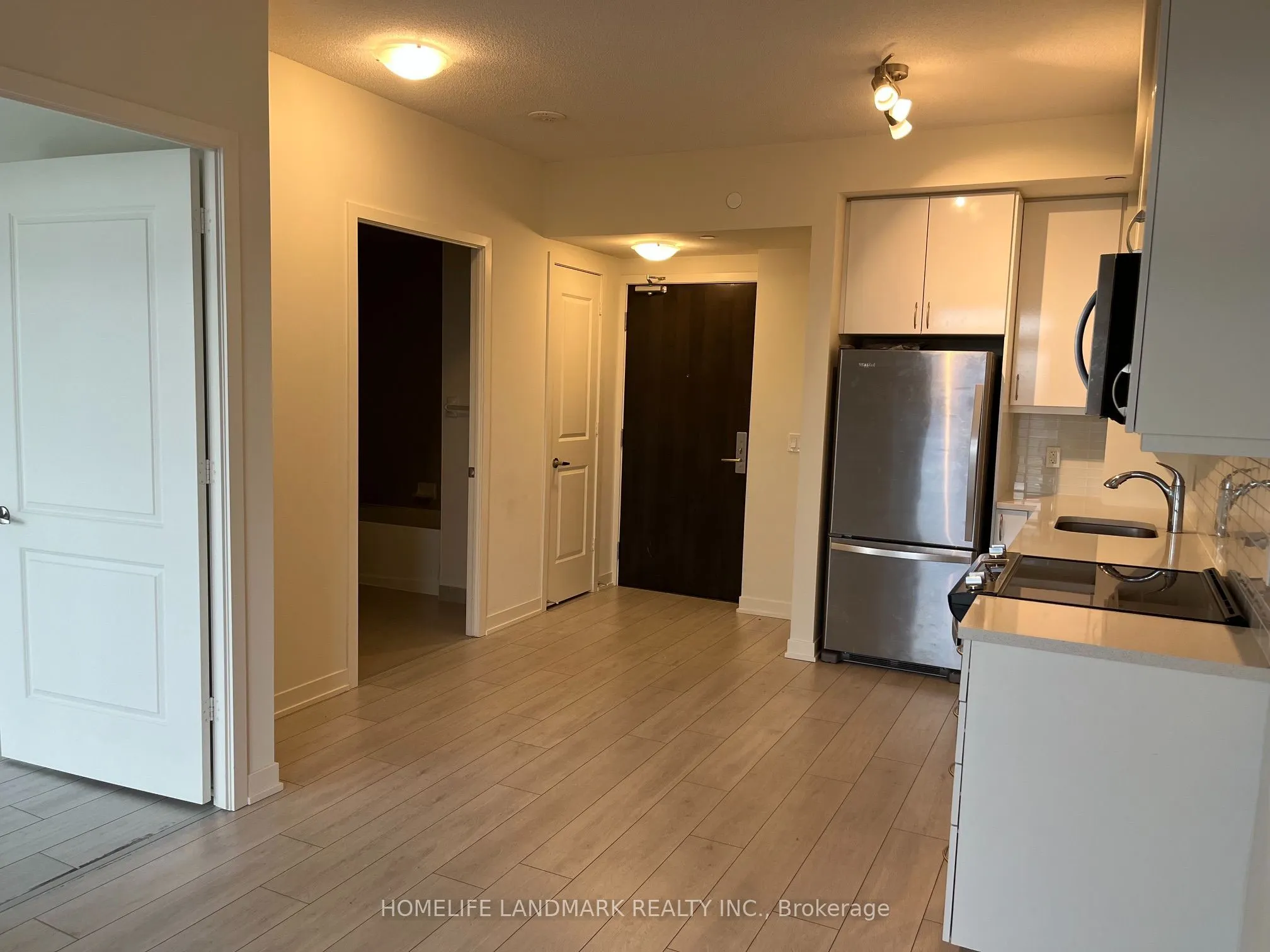 38 Annie Craig Drive #1610