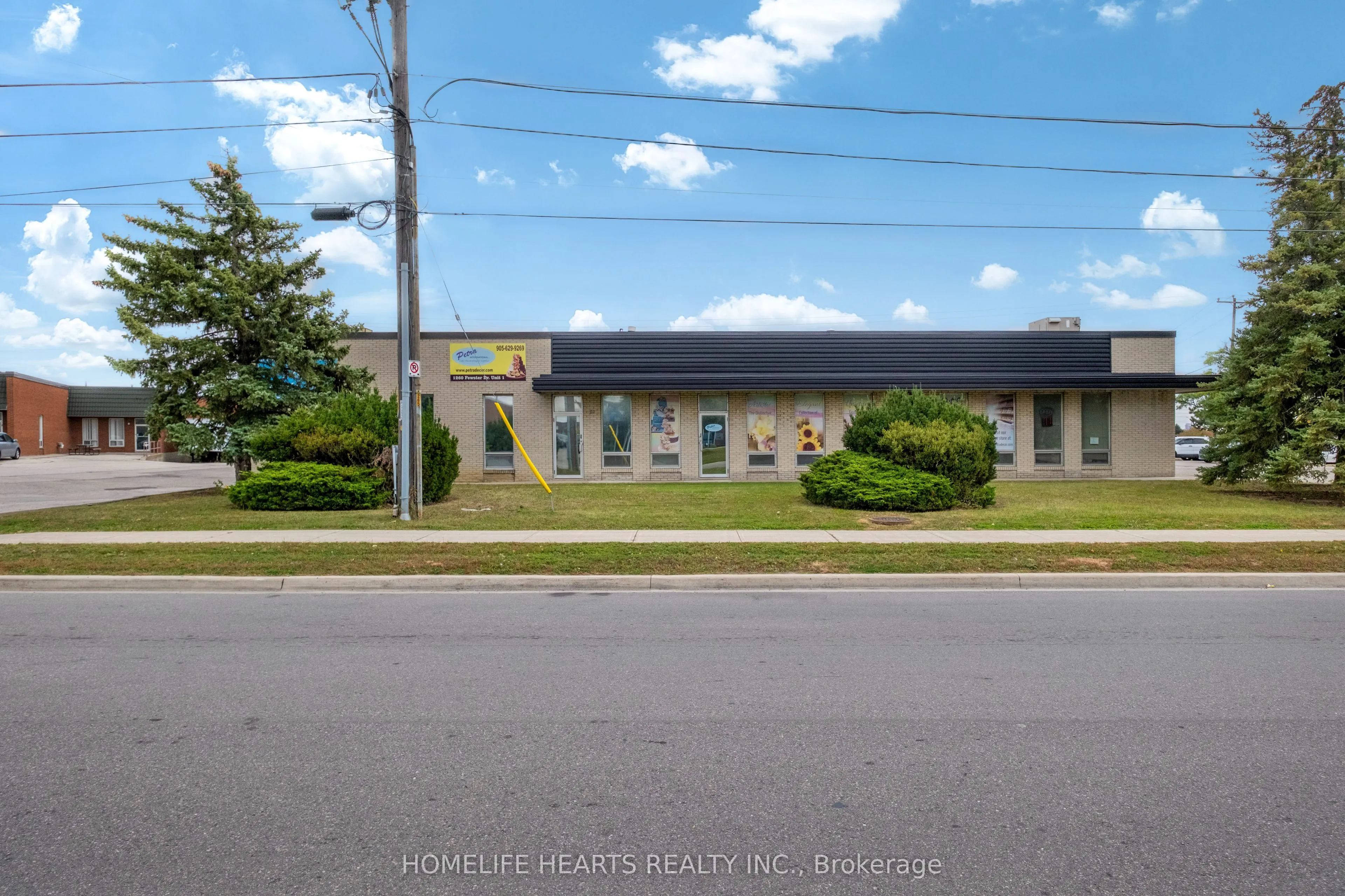 1260 Fewster Drive #1