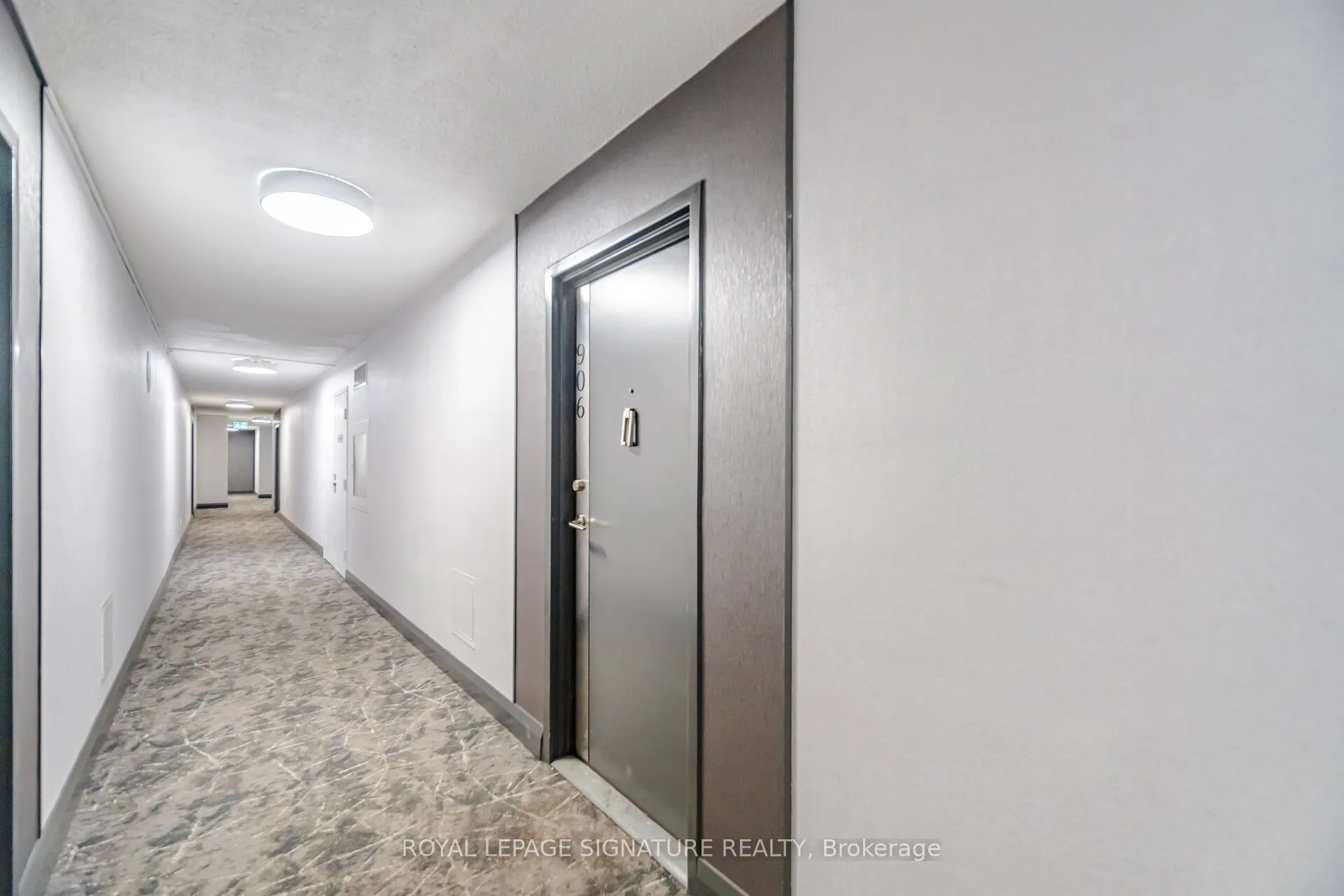 1580 Mississauga Valley Boulevard #906