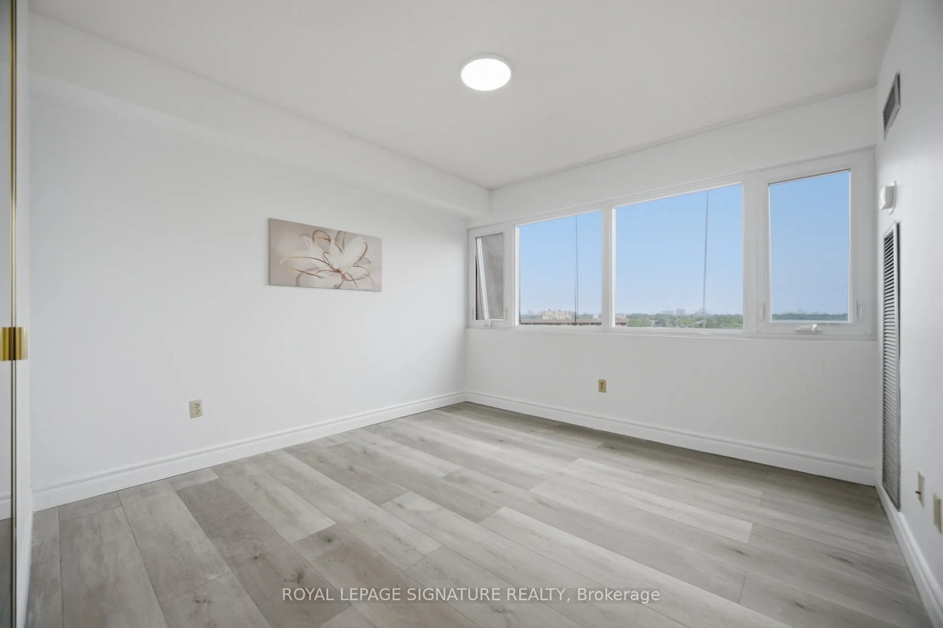 1580 Mississauga Valley Boulevard #906