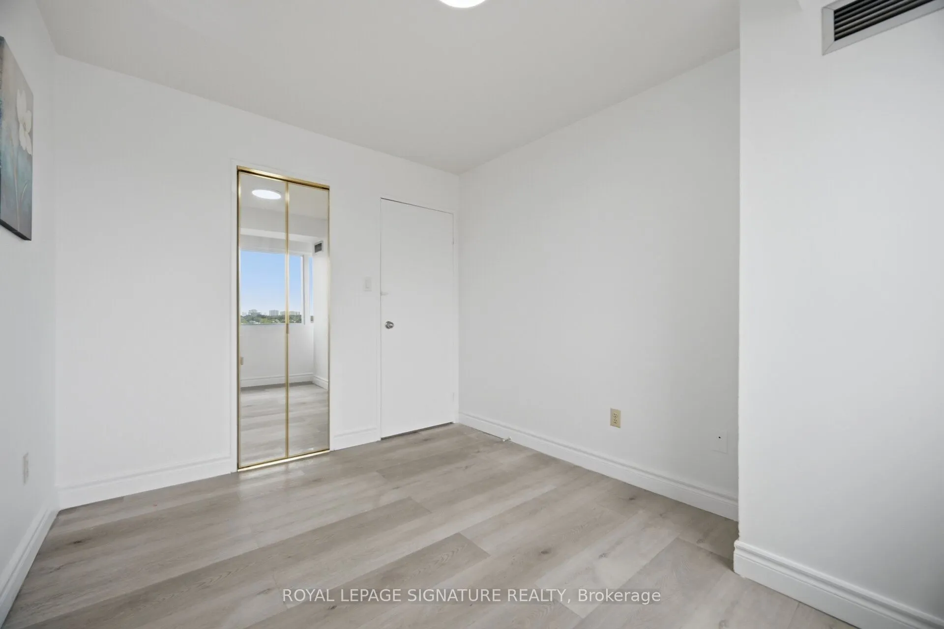 1580 Mississauga Valley Boulevard #906