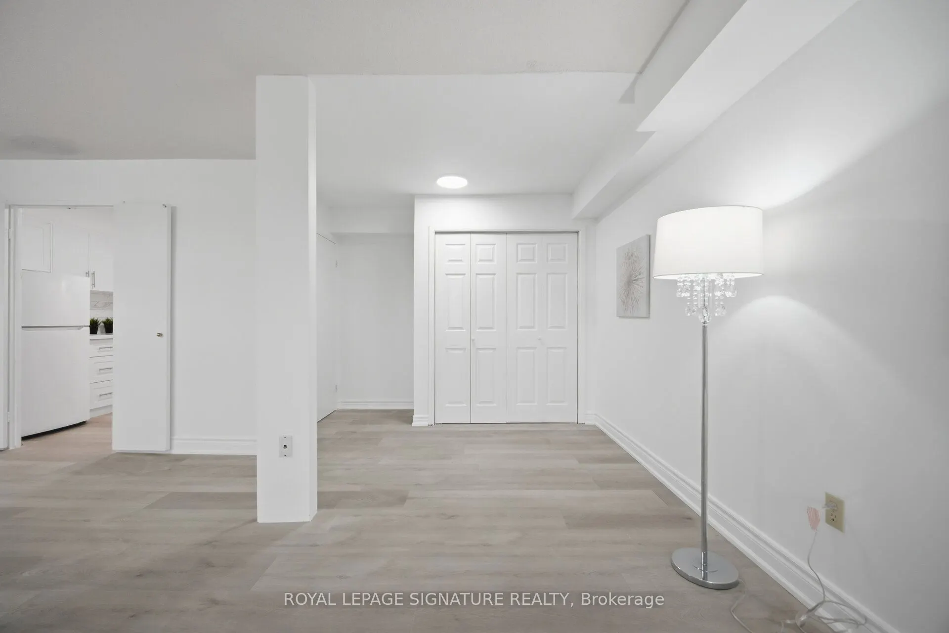 1580 Mississauga Valley Boulevard #906