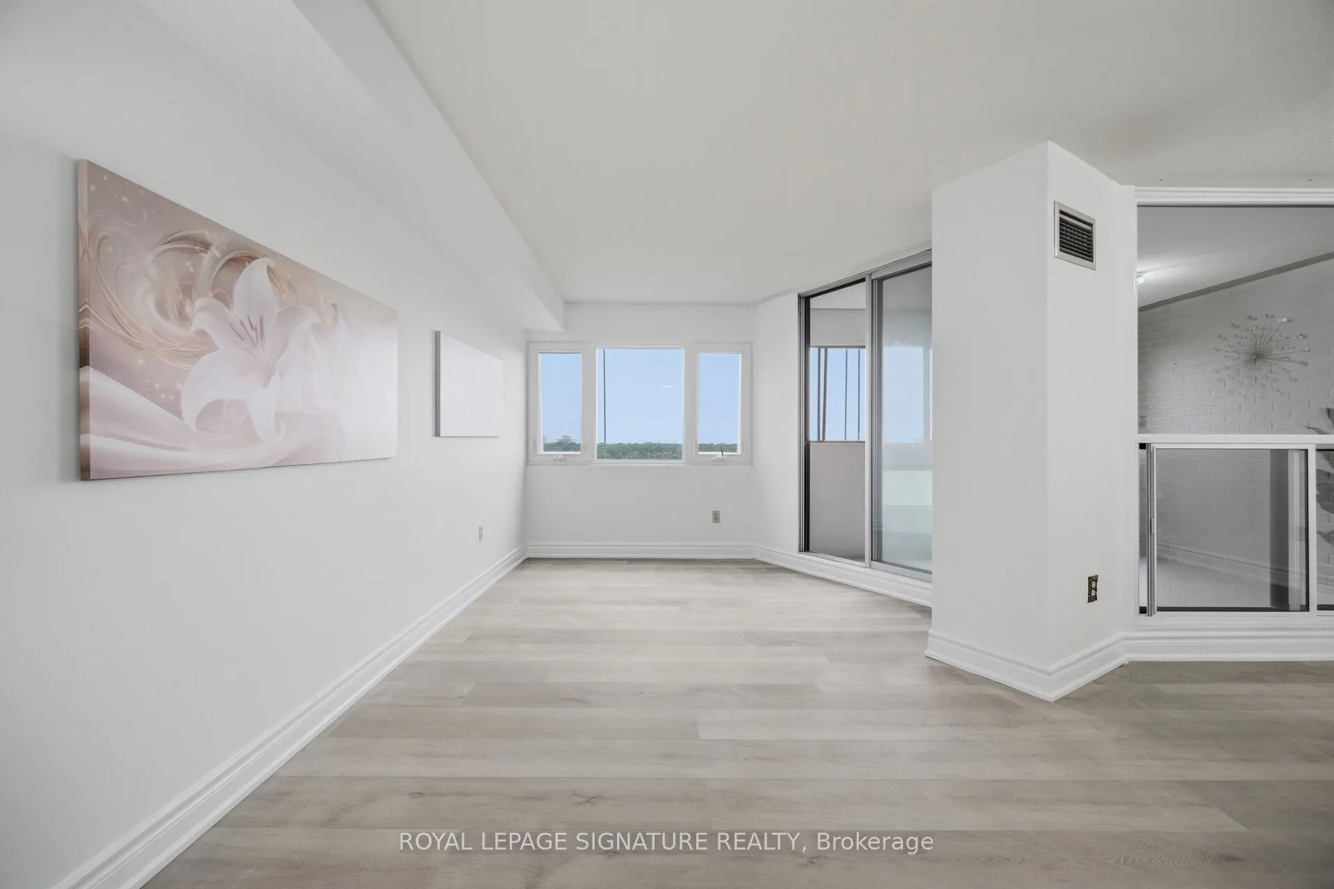 1580 Mississauga Valley Boulevard #906