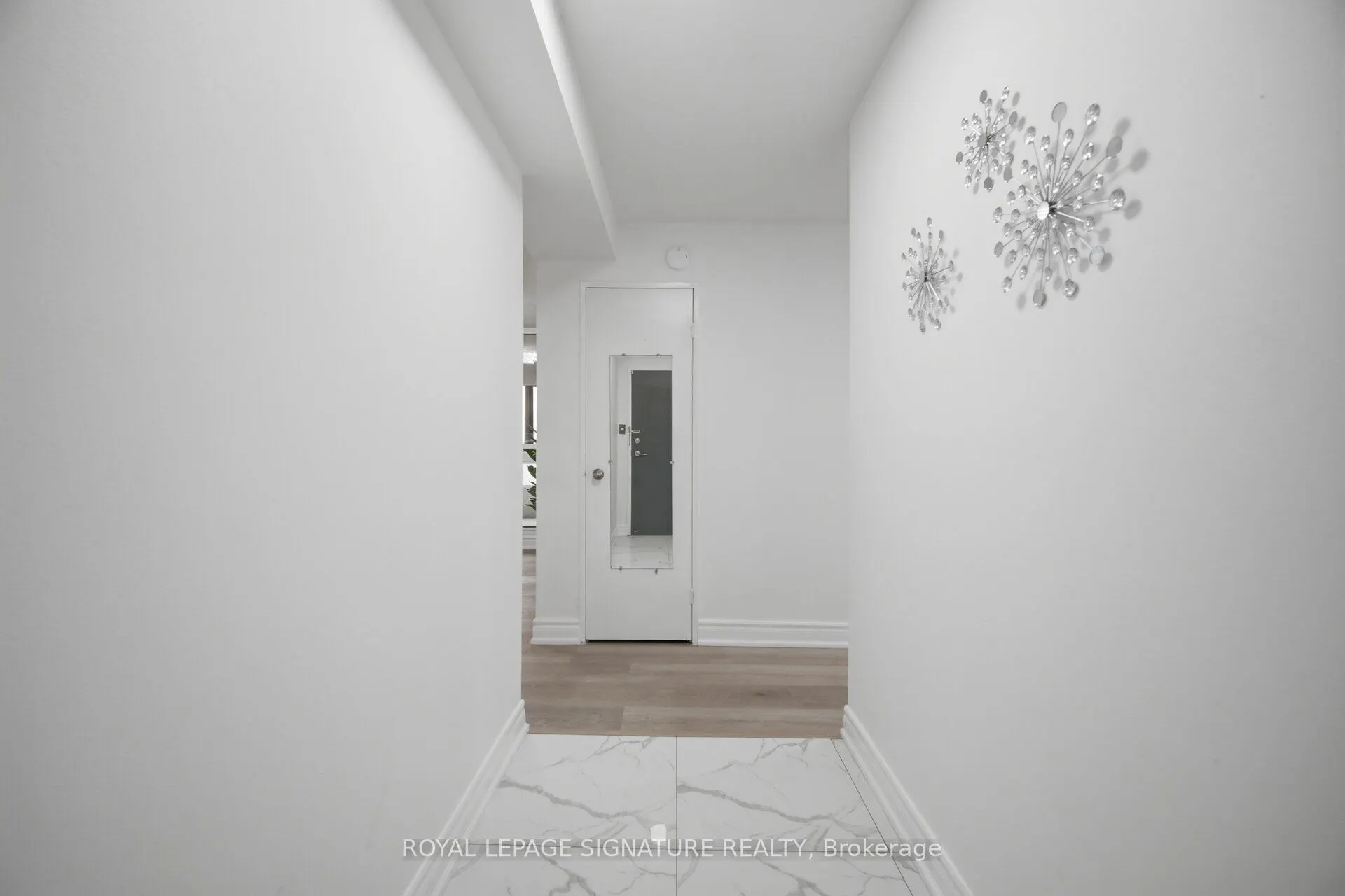 1580 Mississauga Valley Boulevard #906