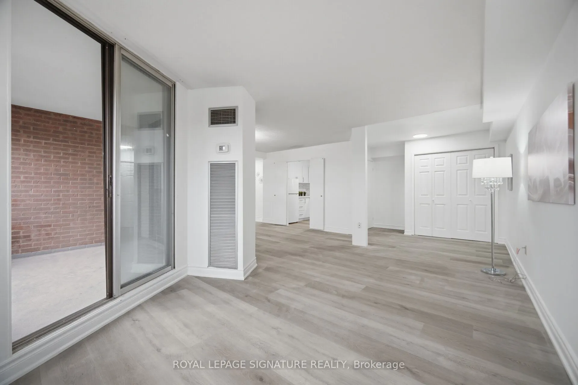1580 Mississauga Valley Boulevard #906
