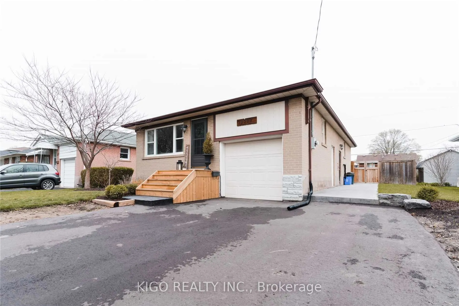 1227 HOMEWOOD Drive #Upper