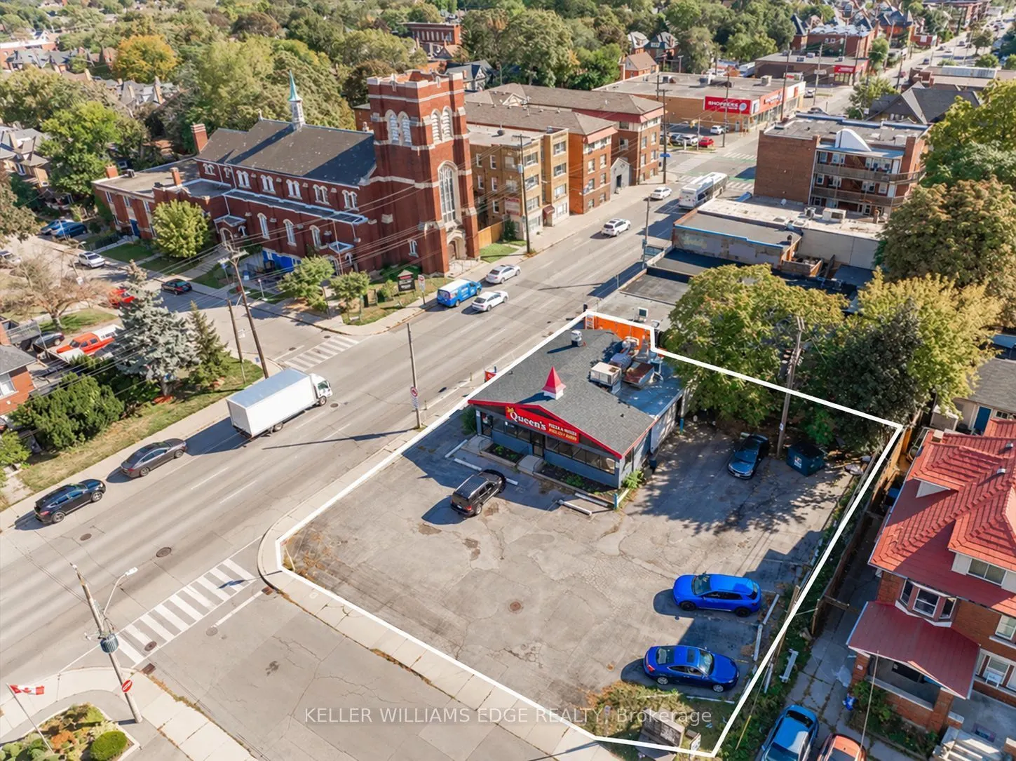 716 MAIN Street E