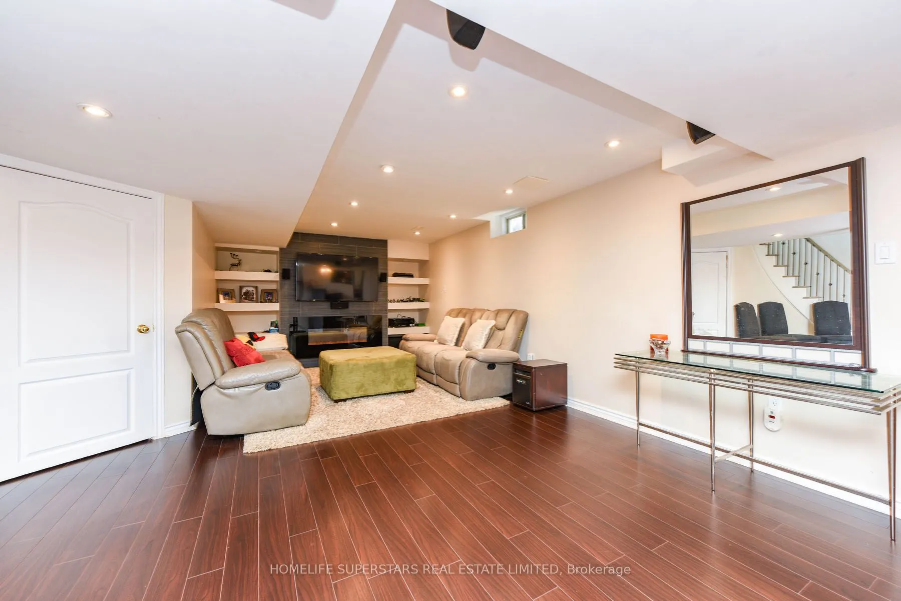 3856 Brinwood Gate