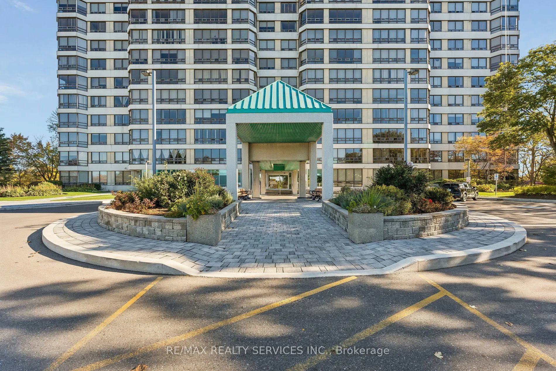 330 Mill Street S #1206