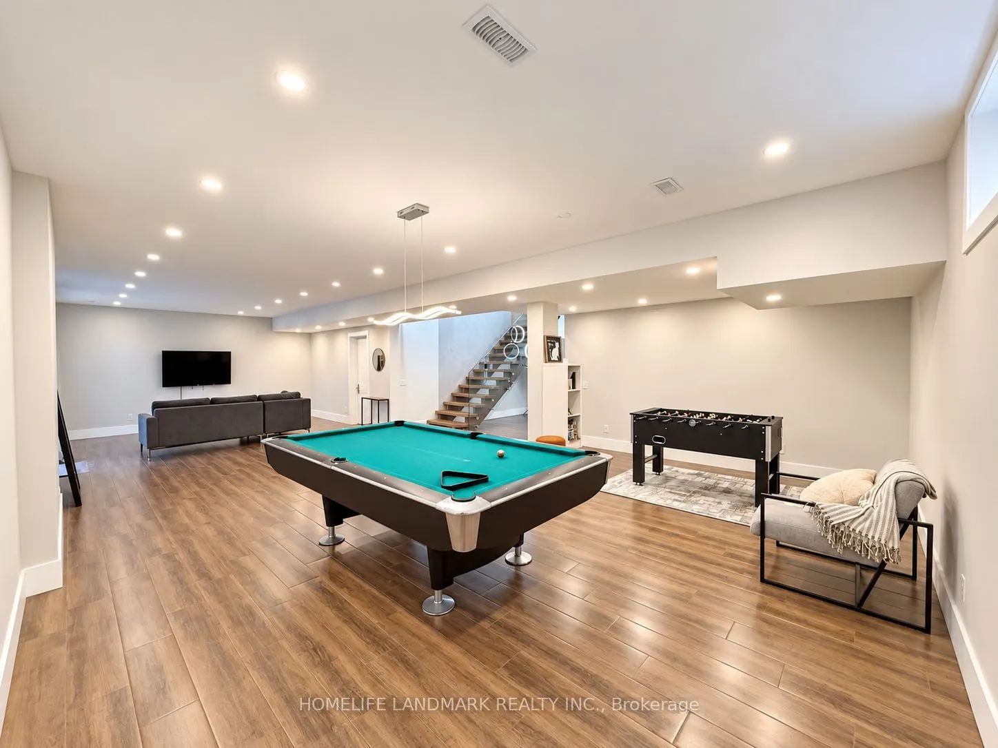 15 Wenonah Drive