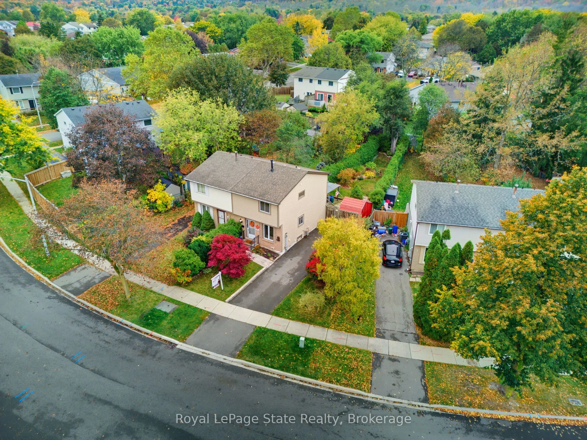 2324 Middlesmoor Crescent