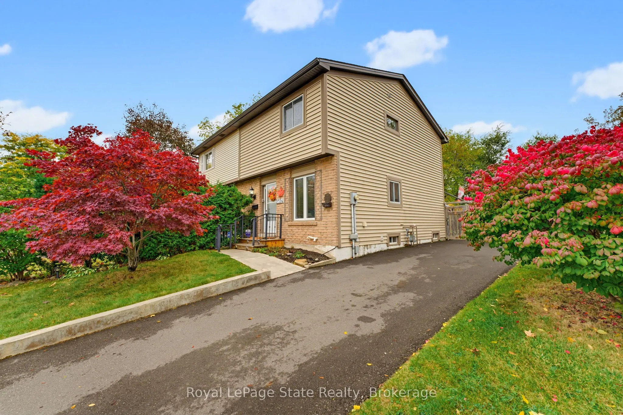 2324 Middlesmoor Crescent