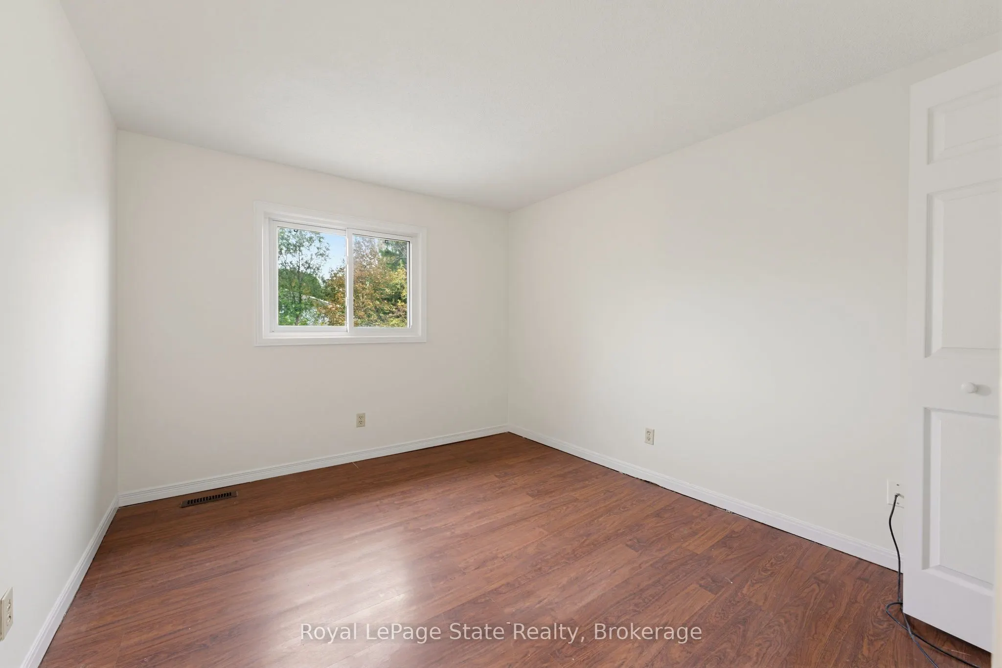 2324 Middlesmoor Crescent