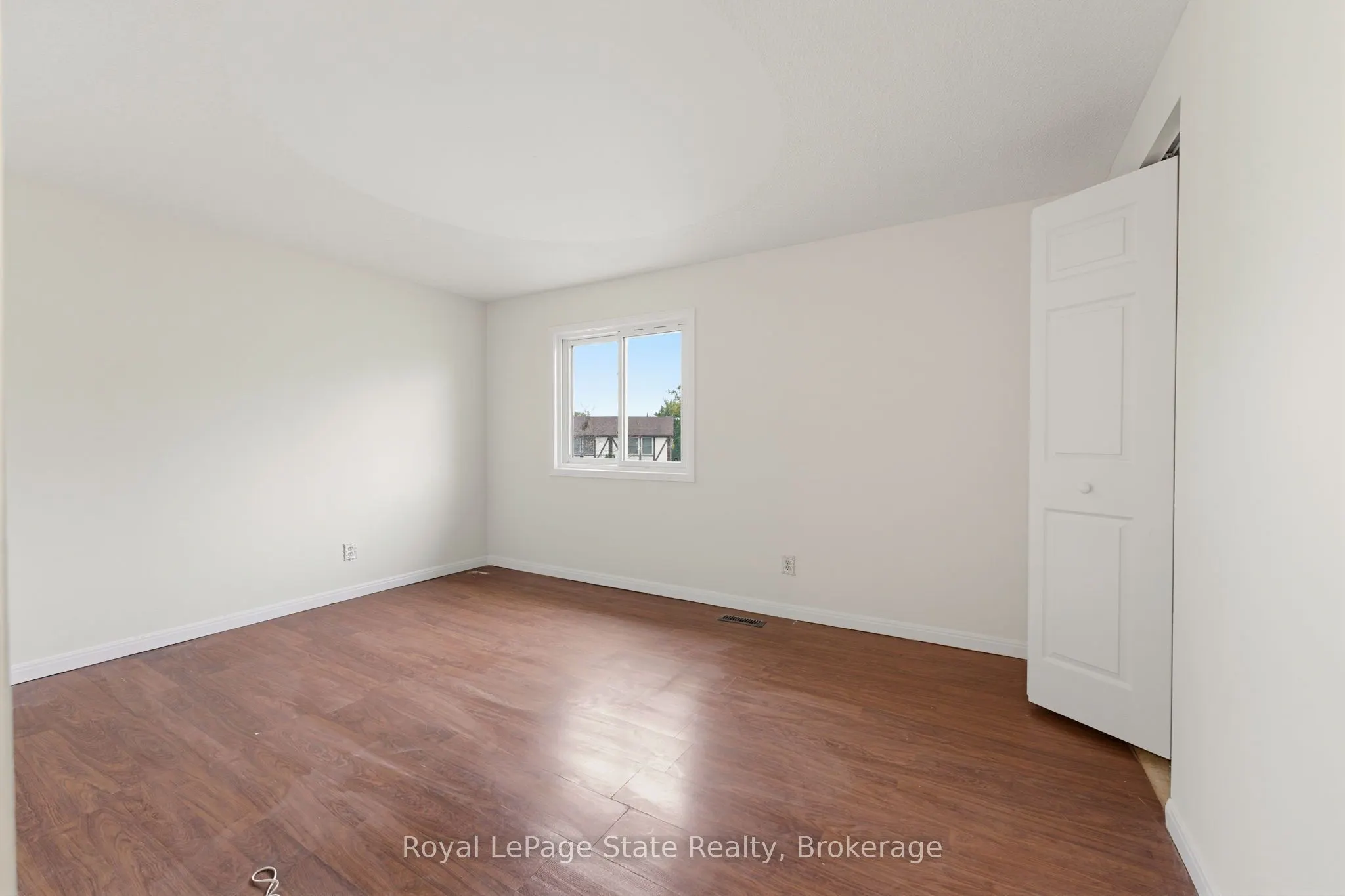 2324 Middlesmoor Crescent