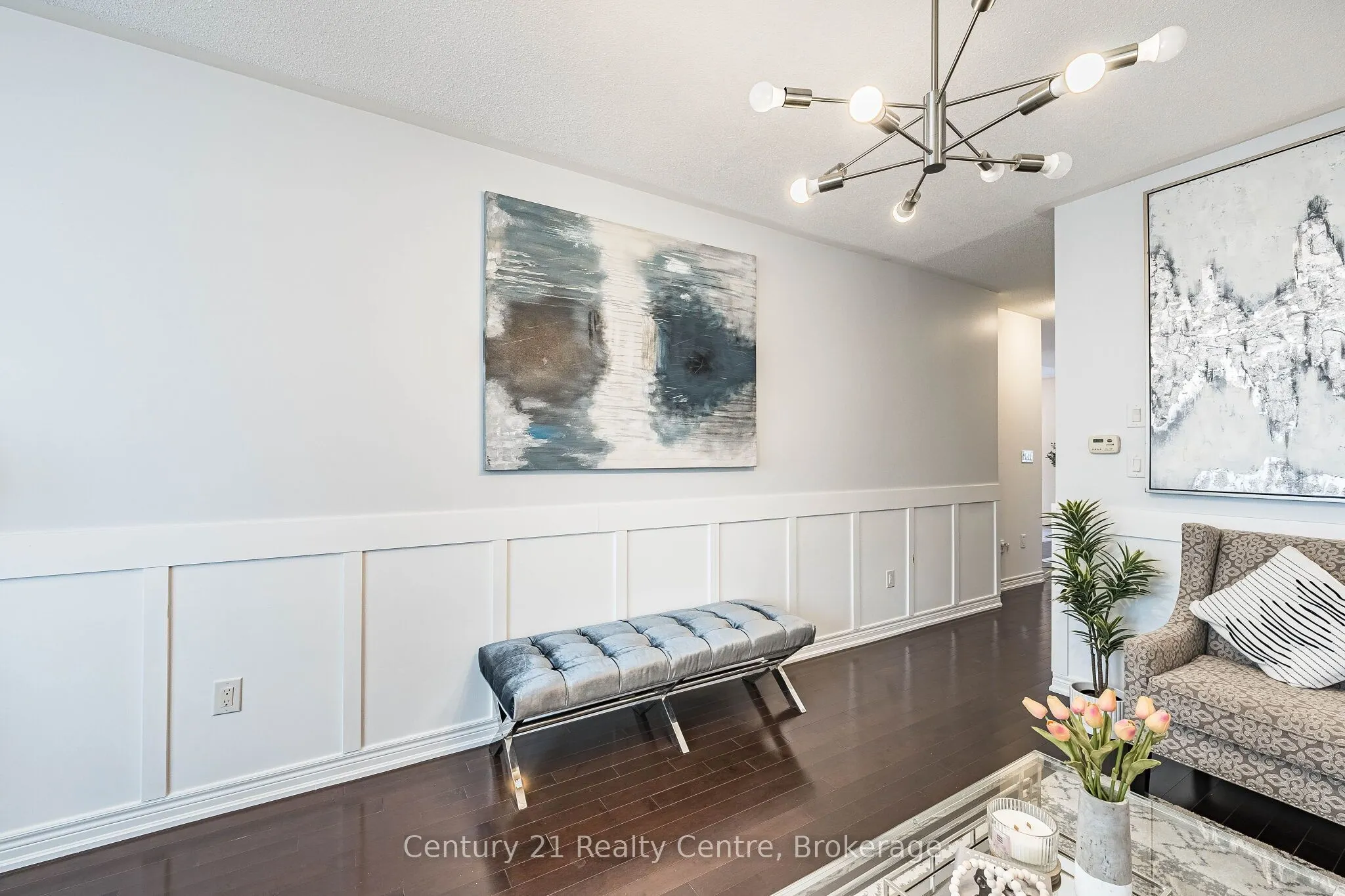 355 Royal West Drive W