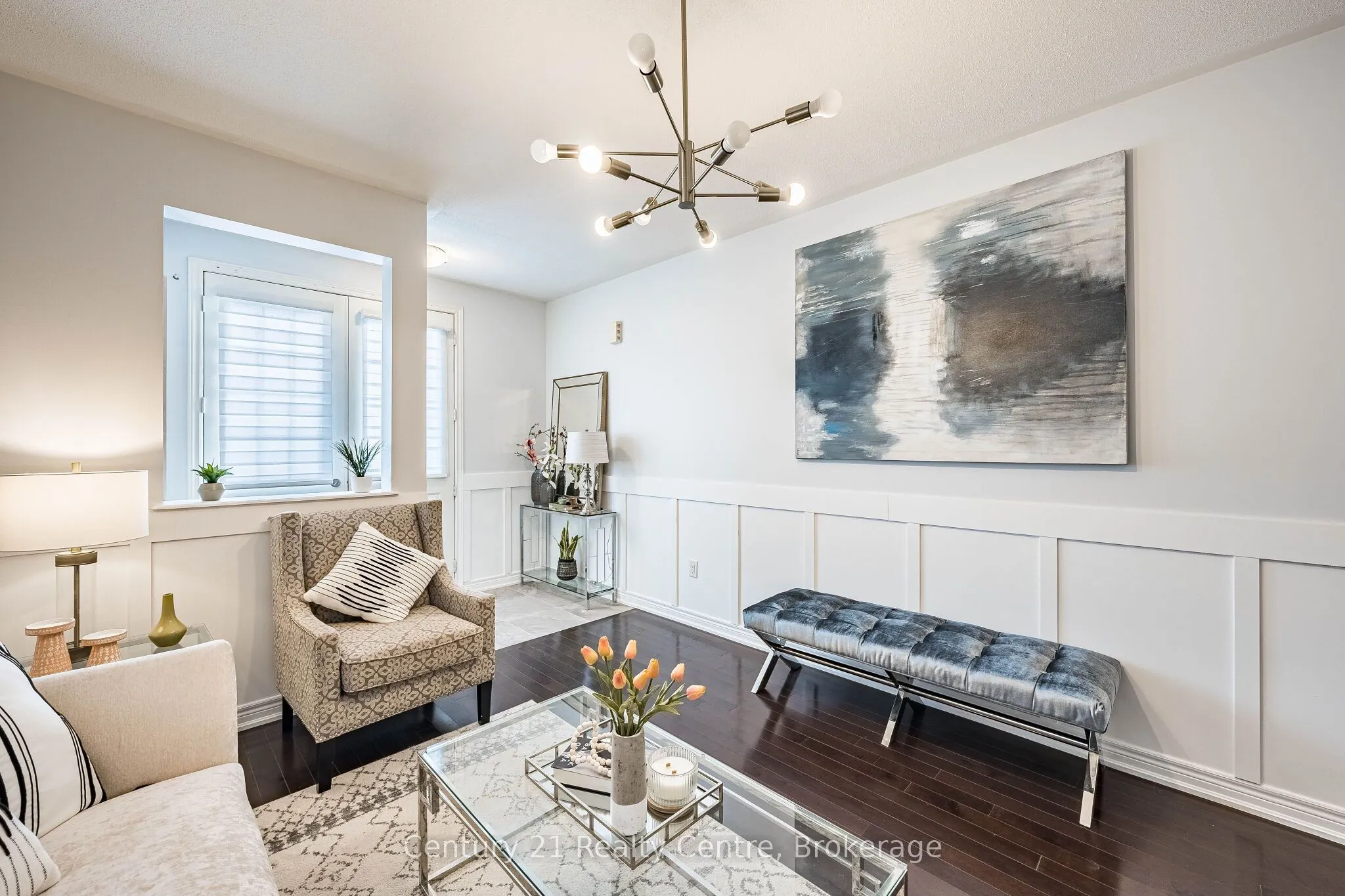355 Royal West Drive W