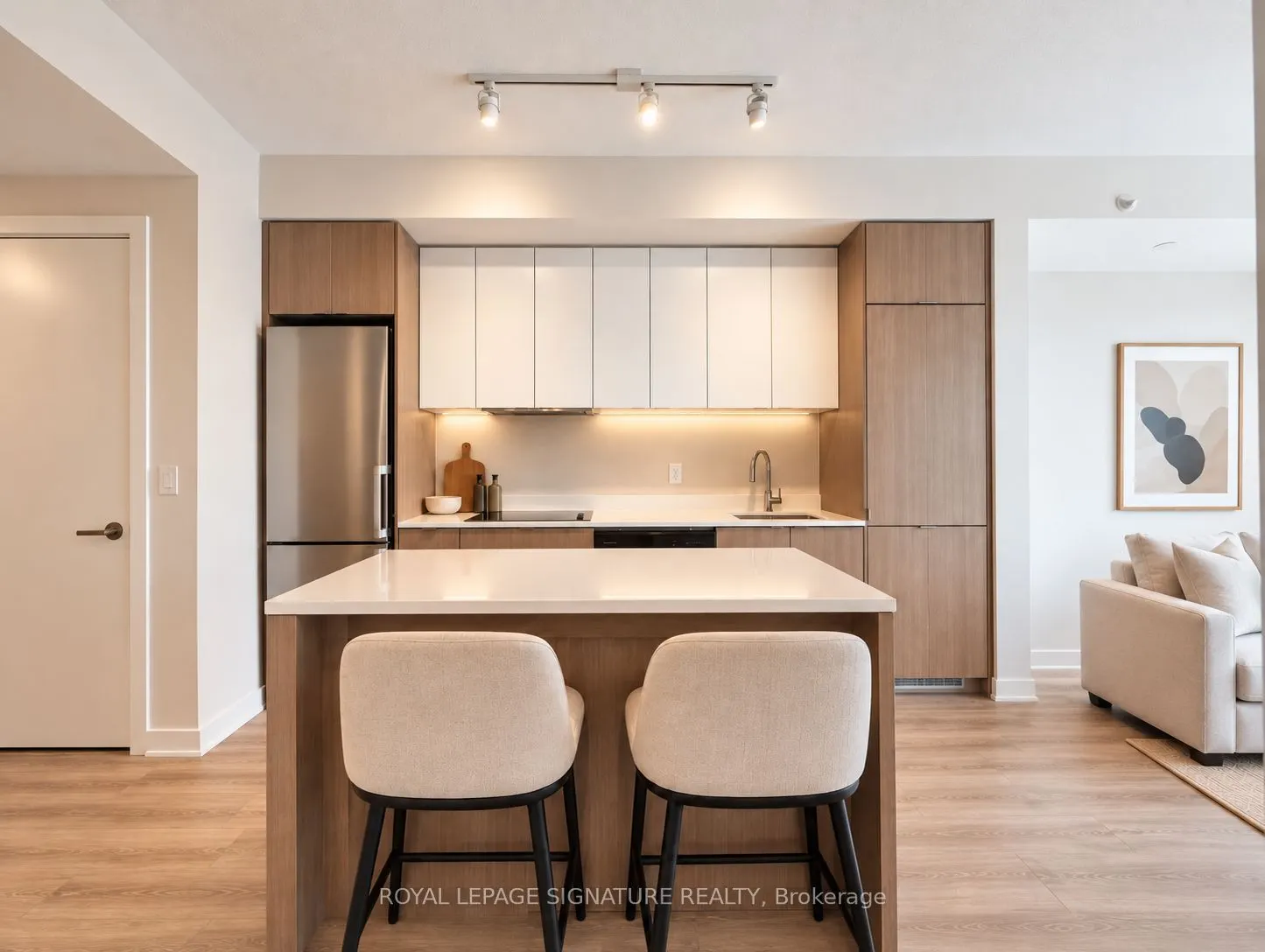 5220 Dundas Street #D313