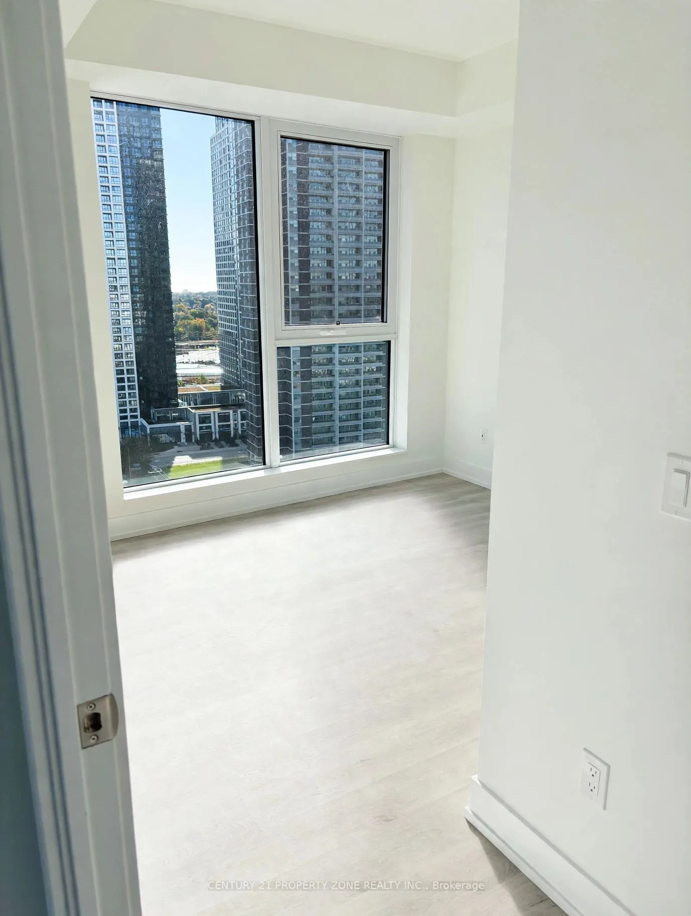 25 Cordova Avenue #1704