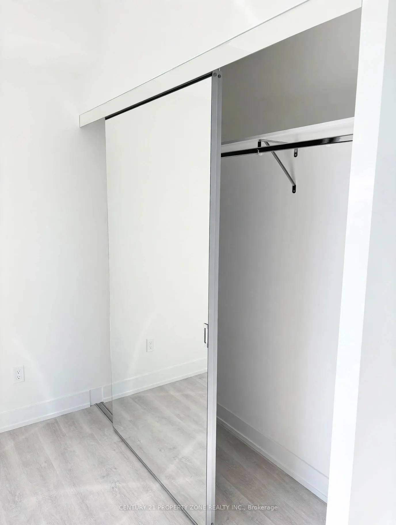25 Cordova Avenue #1704