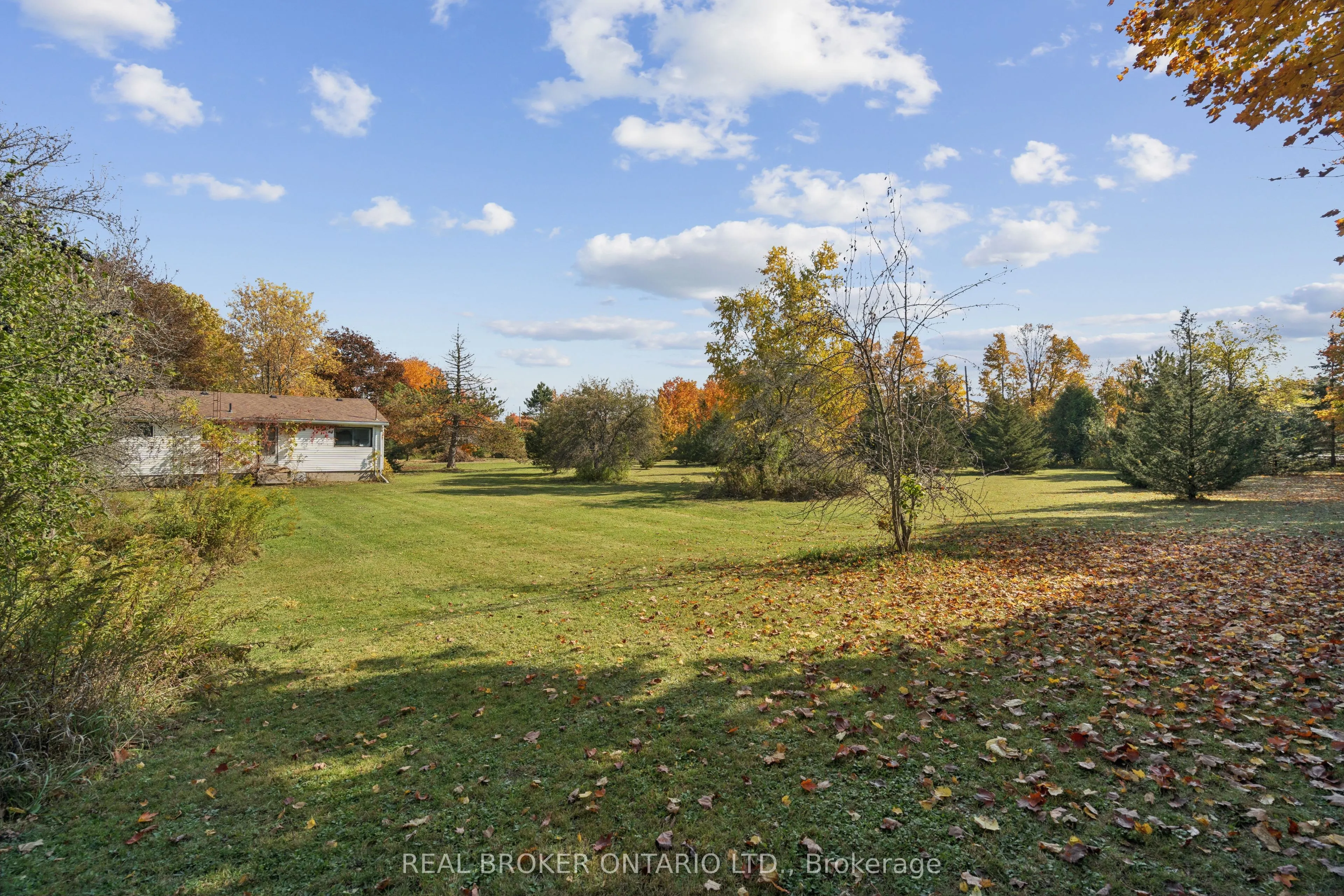 5649 25 Side Road
