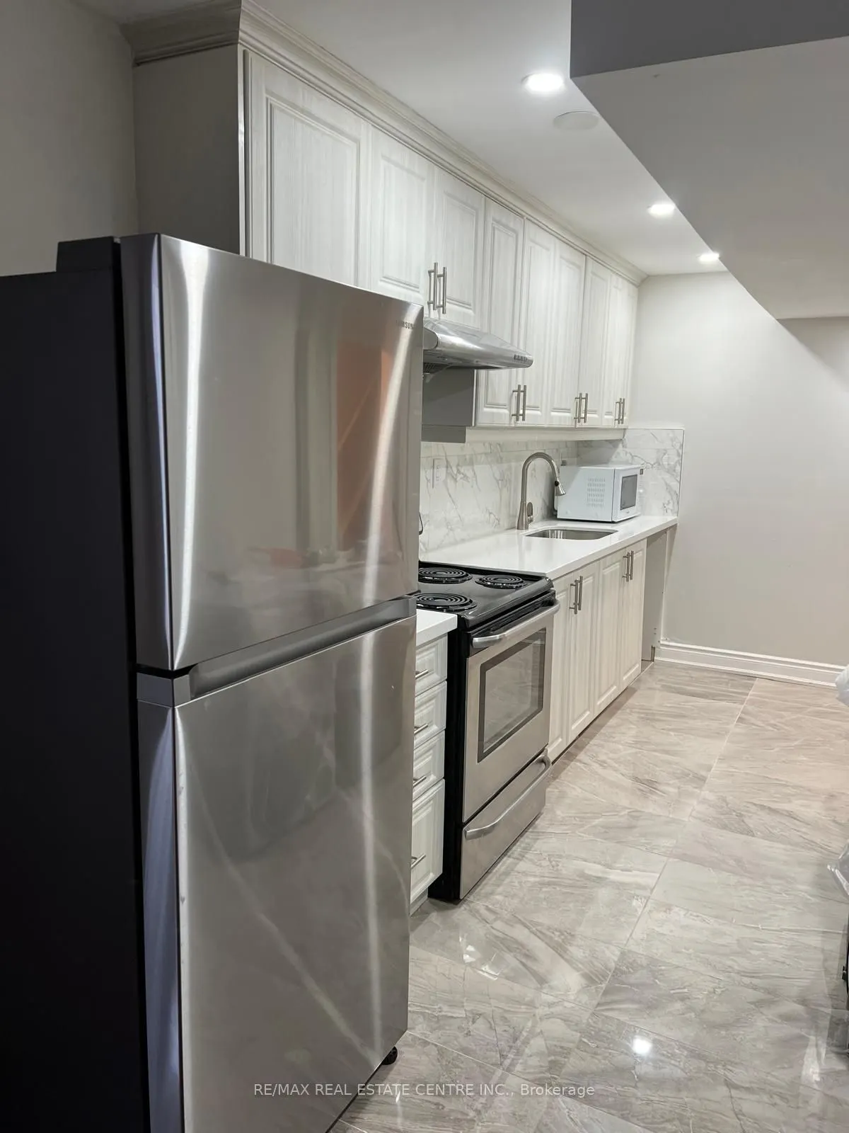 210 Valleyway Drive #(BASEMENT)