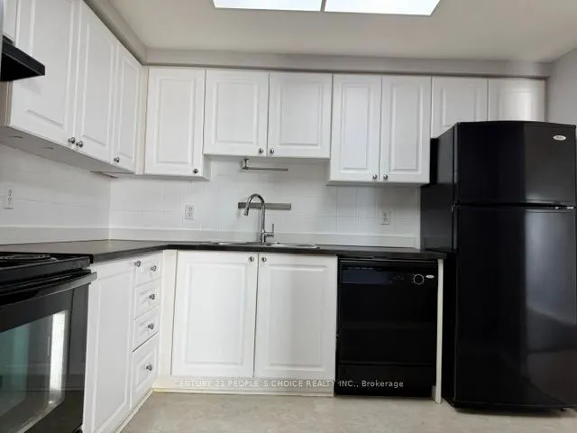 135 Hillcrest Avenue #1109