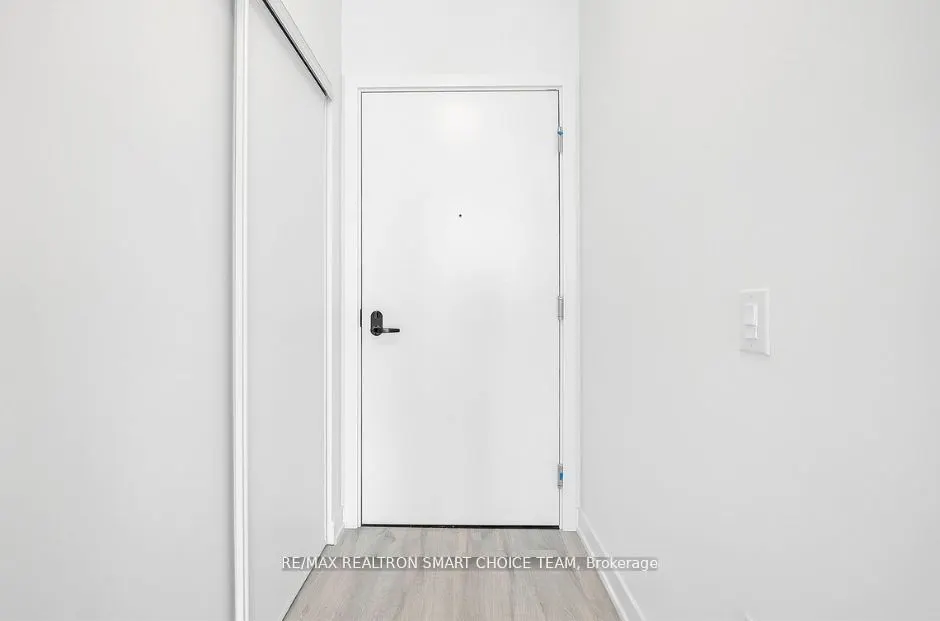 220 Missinnihe Way #1316