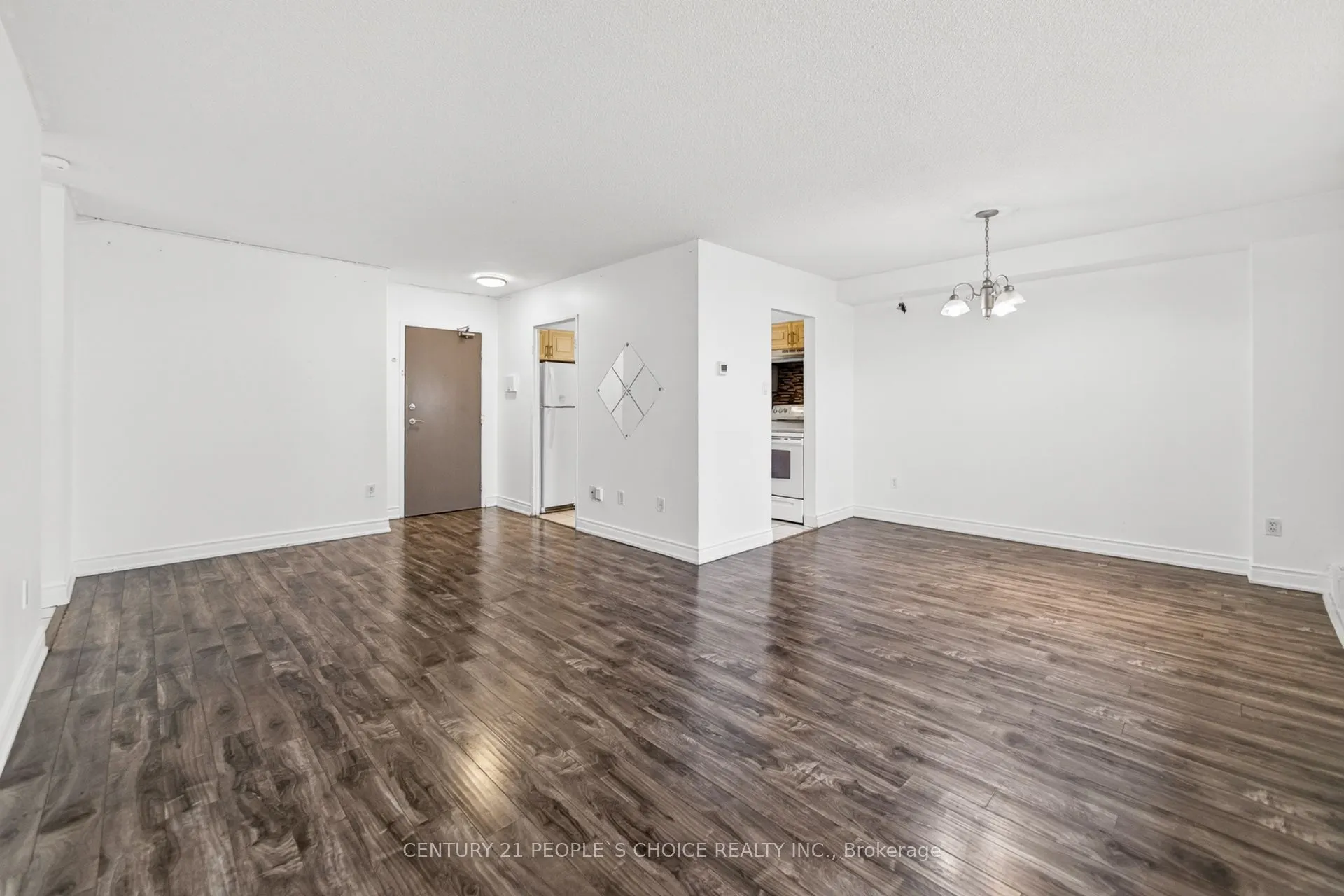 3390 Weston Road #902