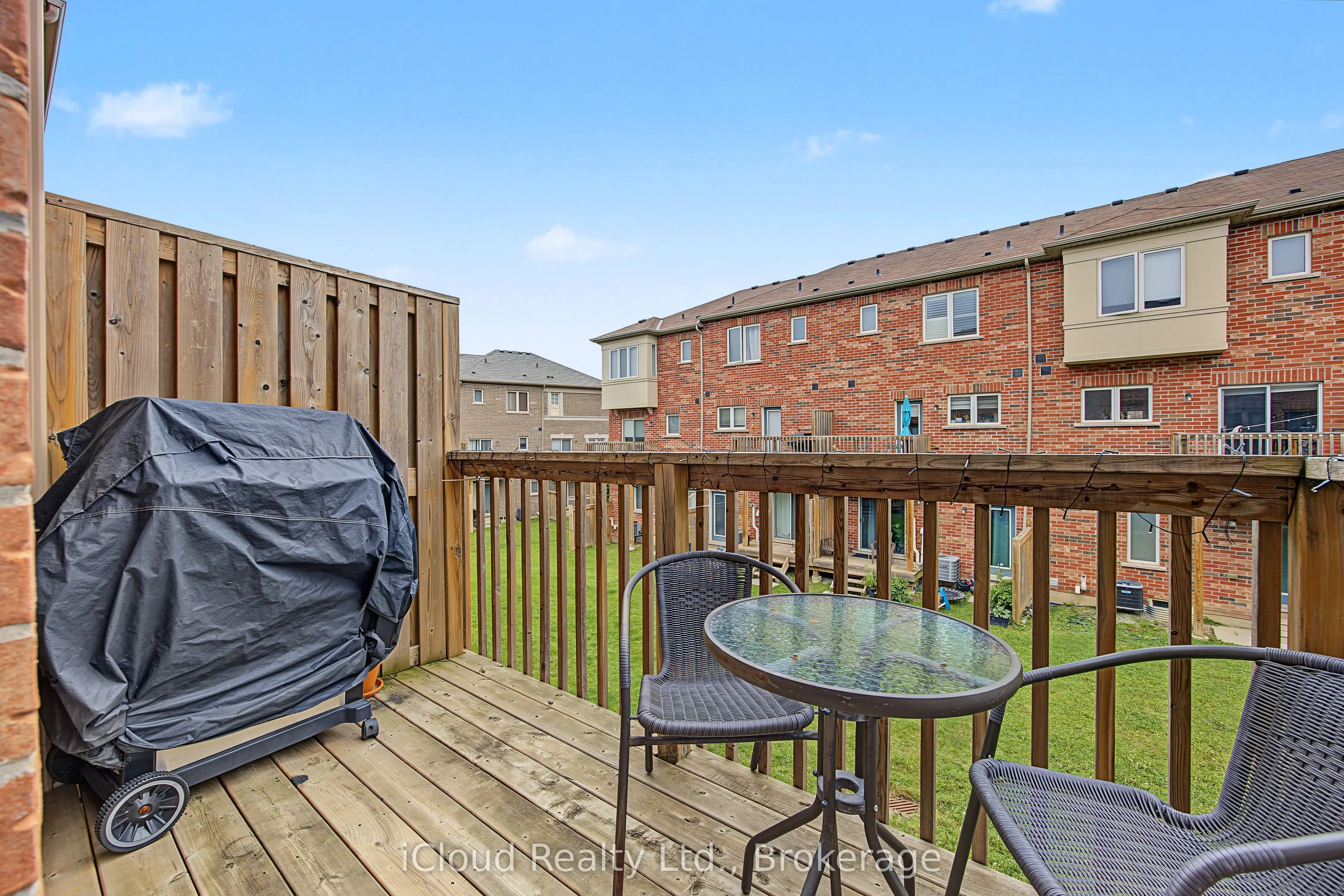49 Aspen Hills Road #60