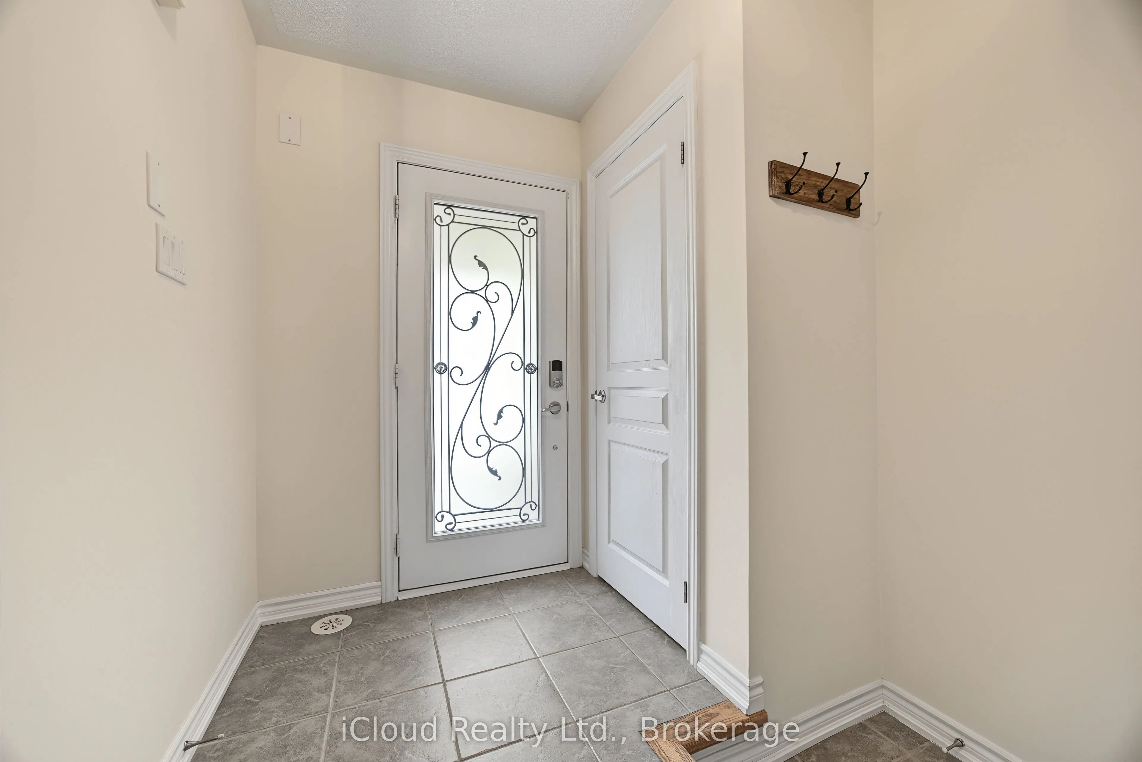 49 Aspen Hills Road #60