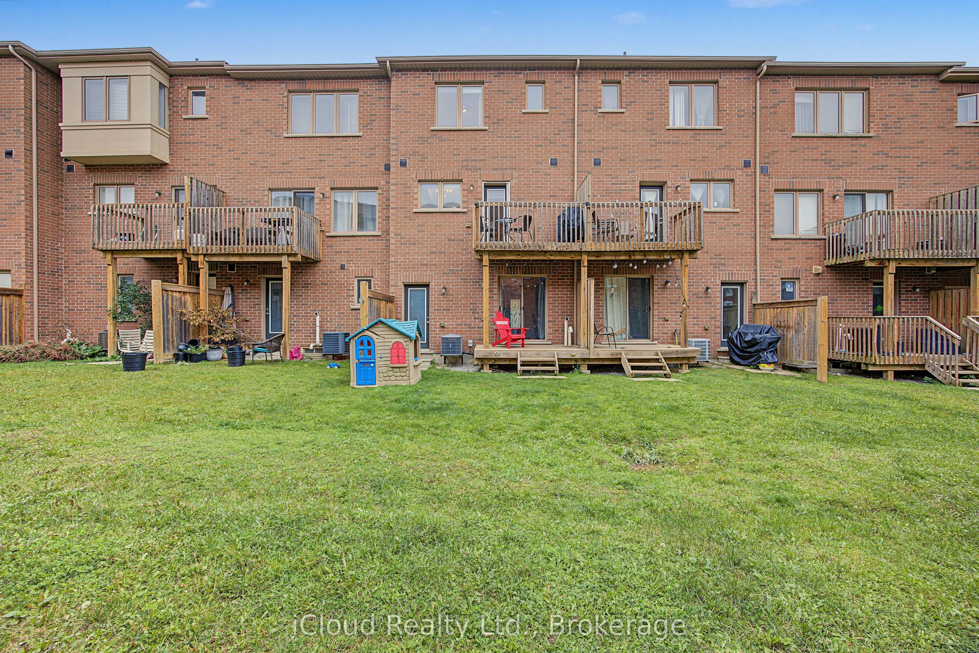 49 Aspen Hills Road #60