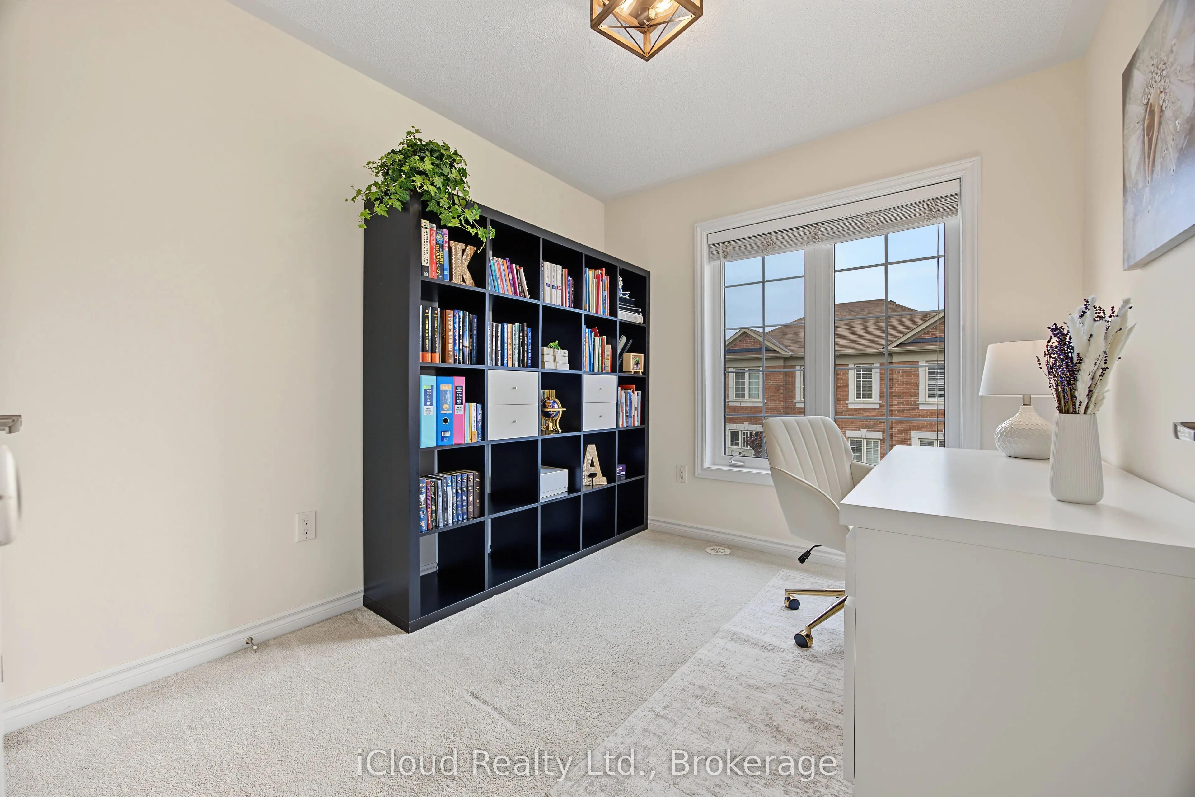 49 Aspen Hills Road #60