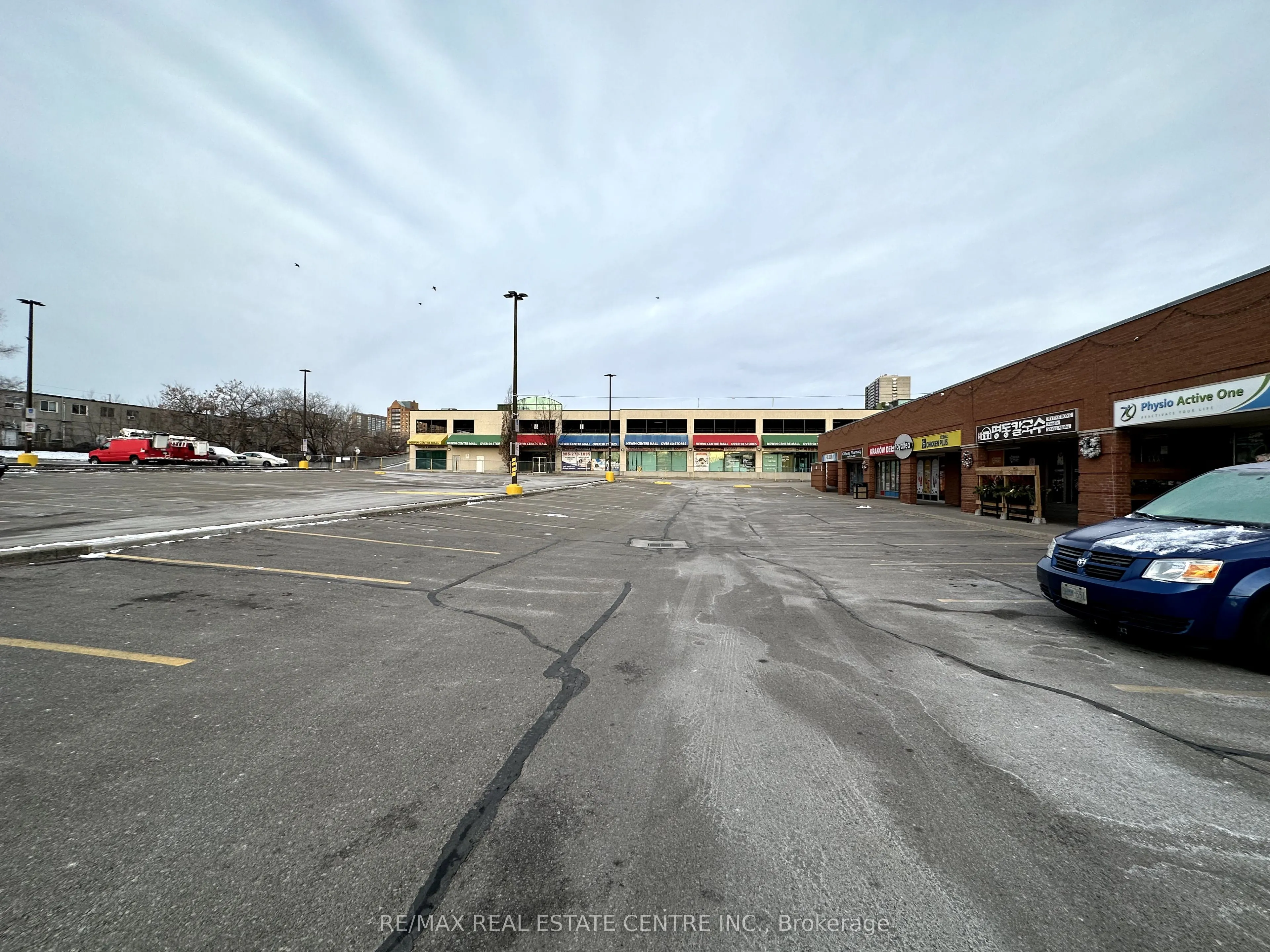 2560 Shepard Avenue #9