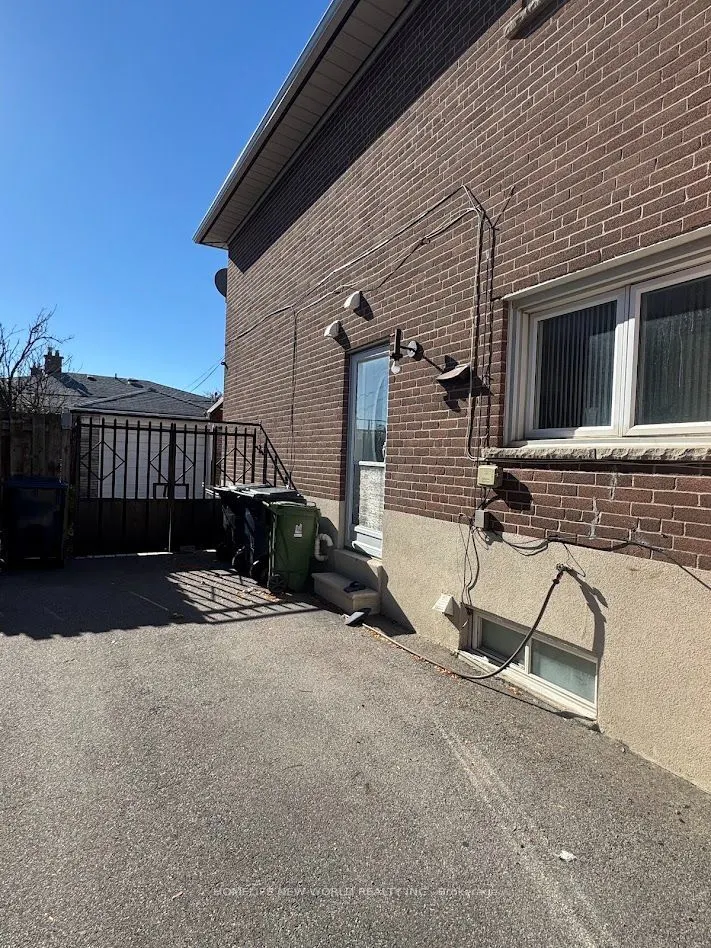 138 Lindylou Road