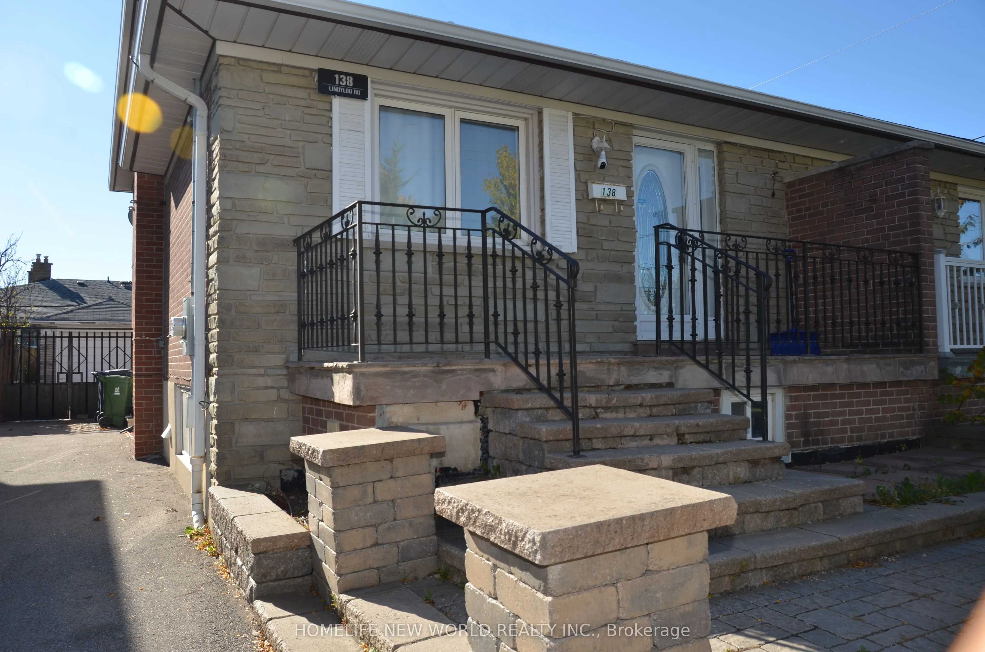 138 Lindylou Road