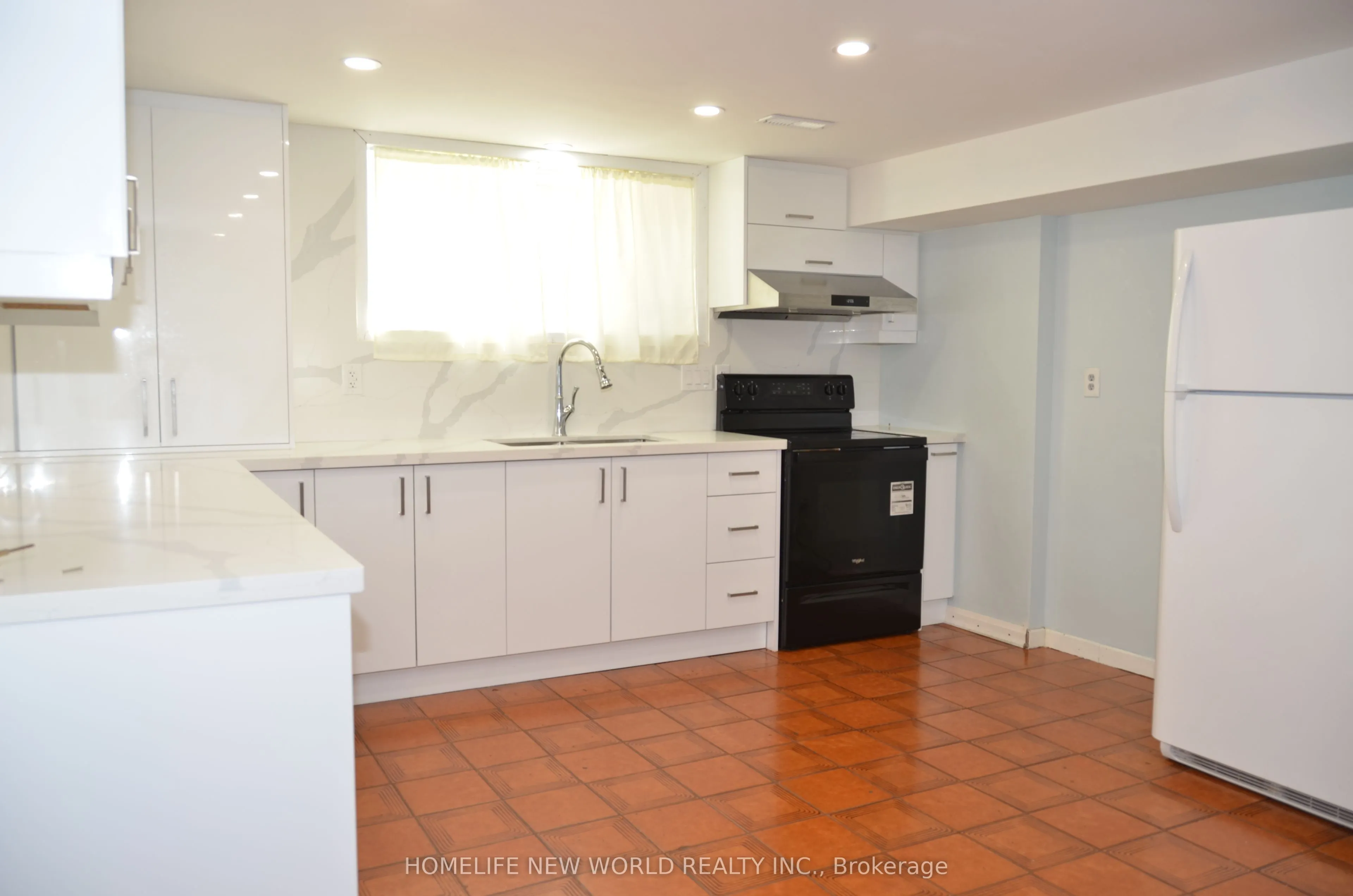 138 Lindylou Road