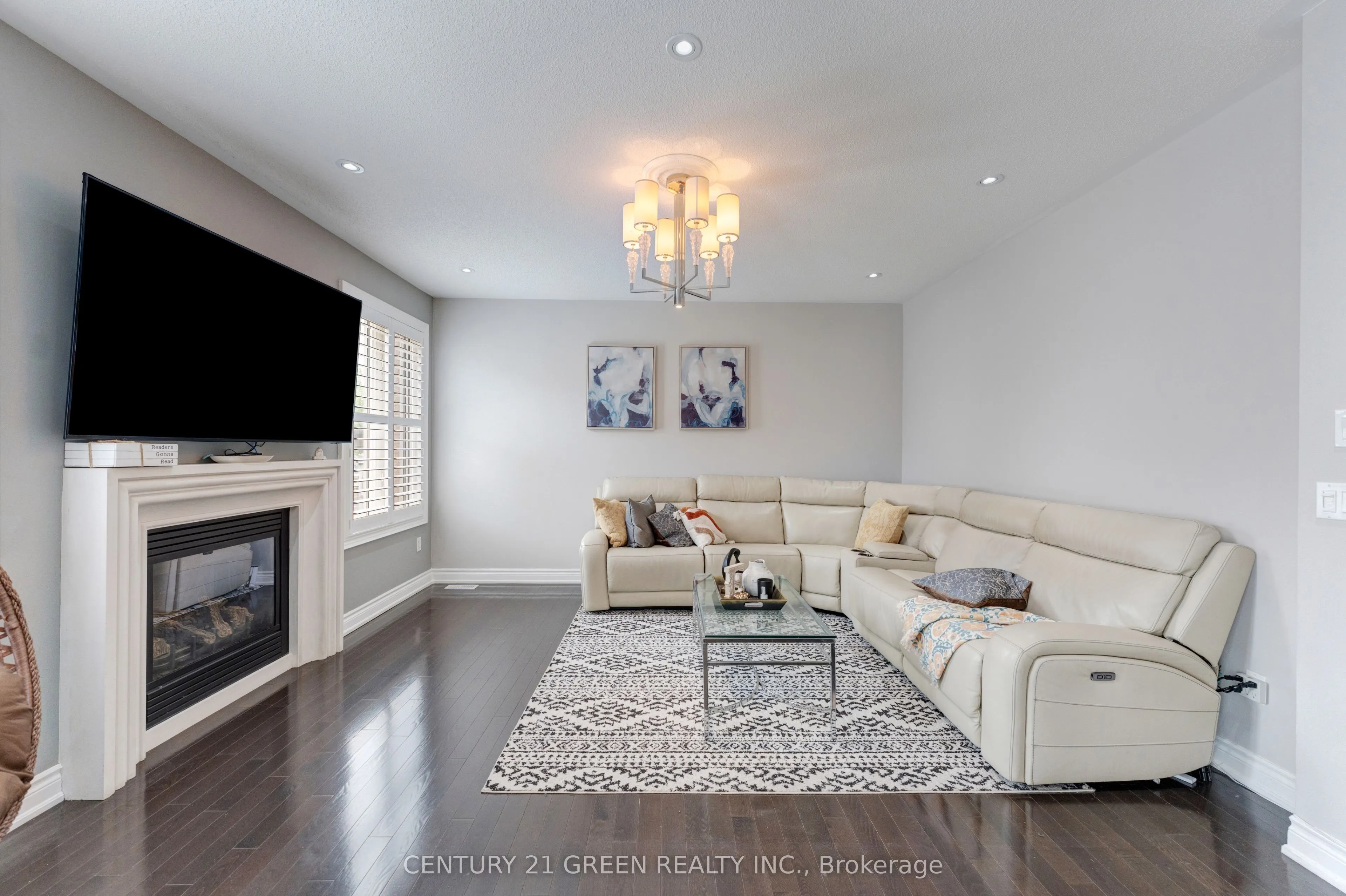 3 Lisson Crescent