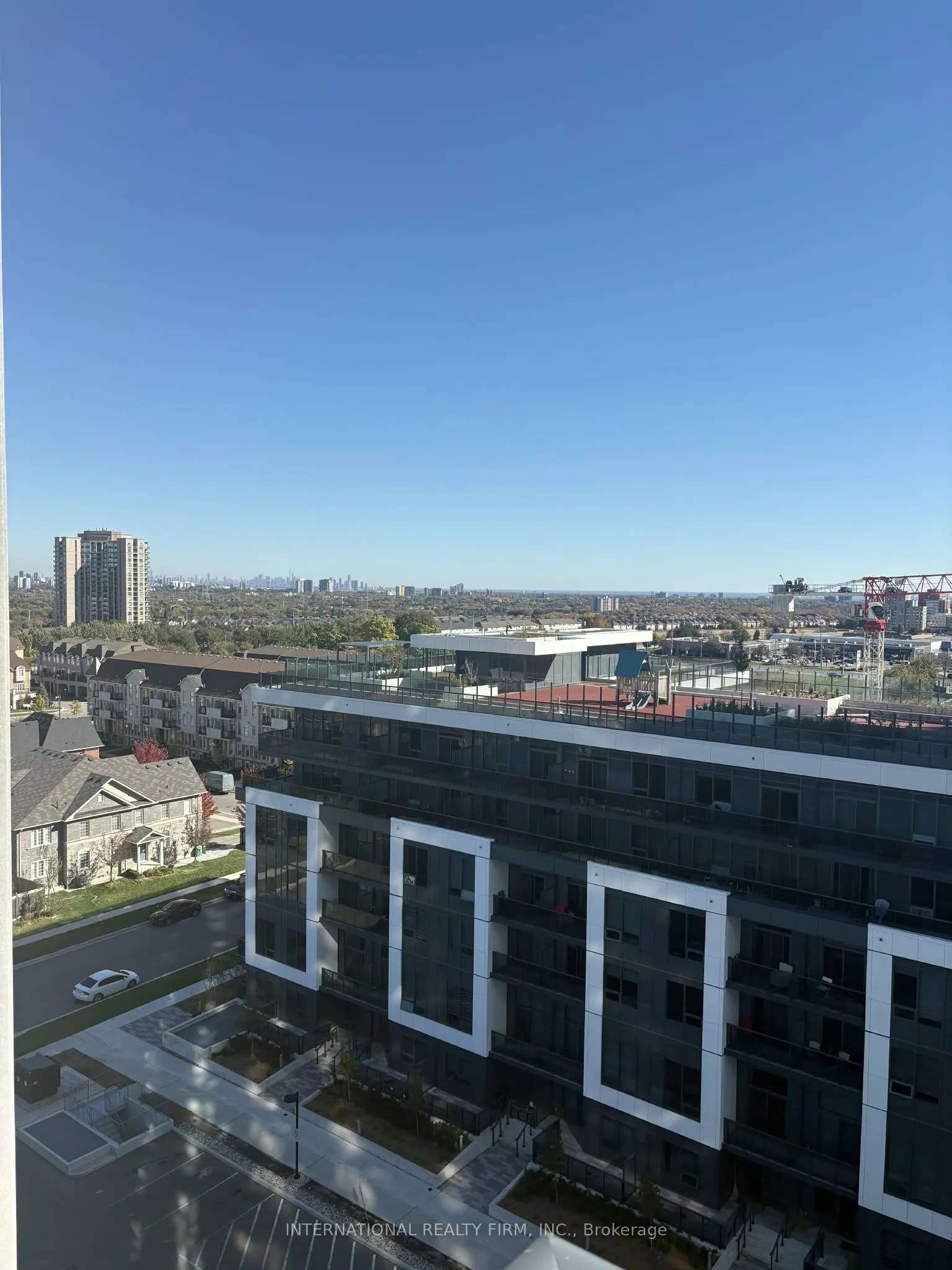 8 Nahani Way #1020