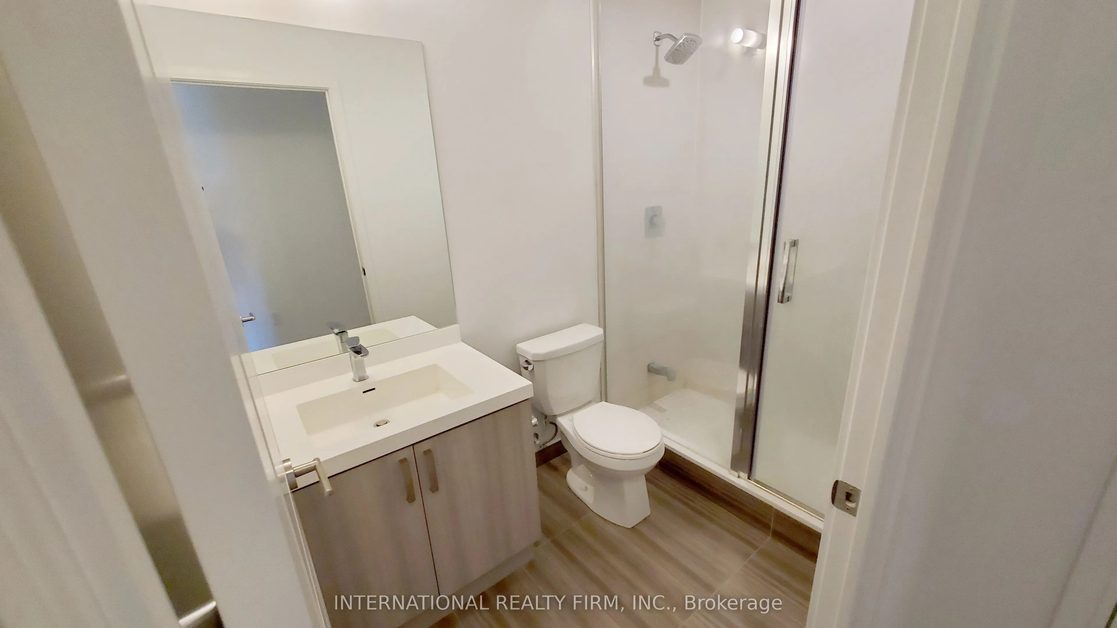 8 Nahani Way #1020