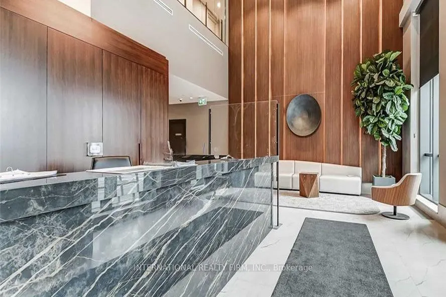 8 Nahani Way #1020