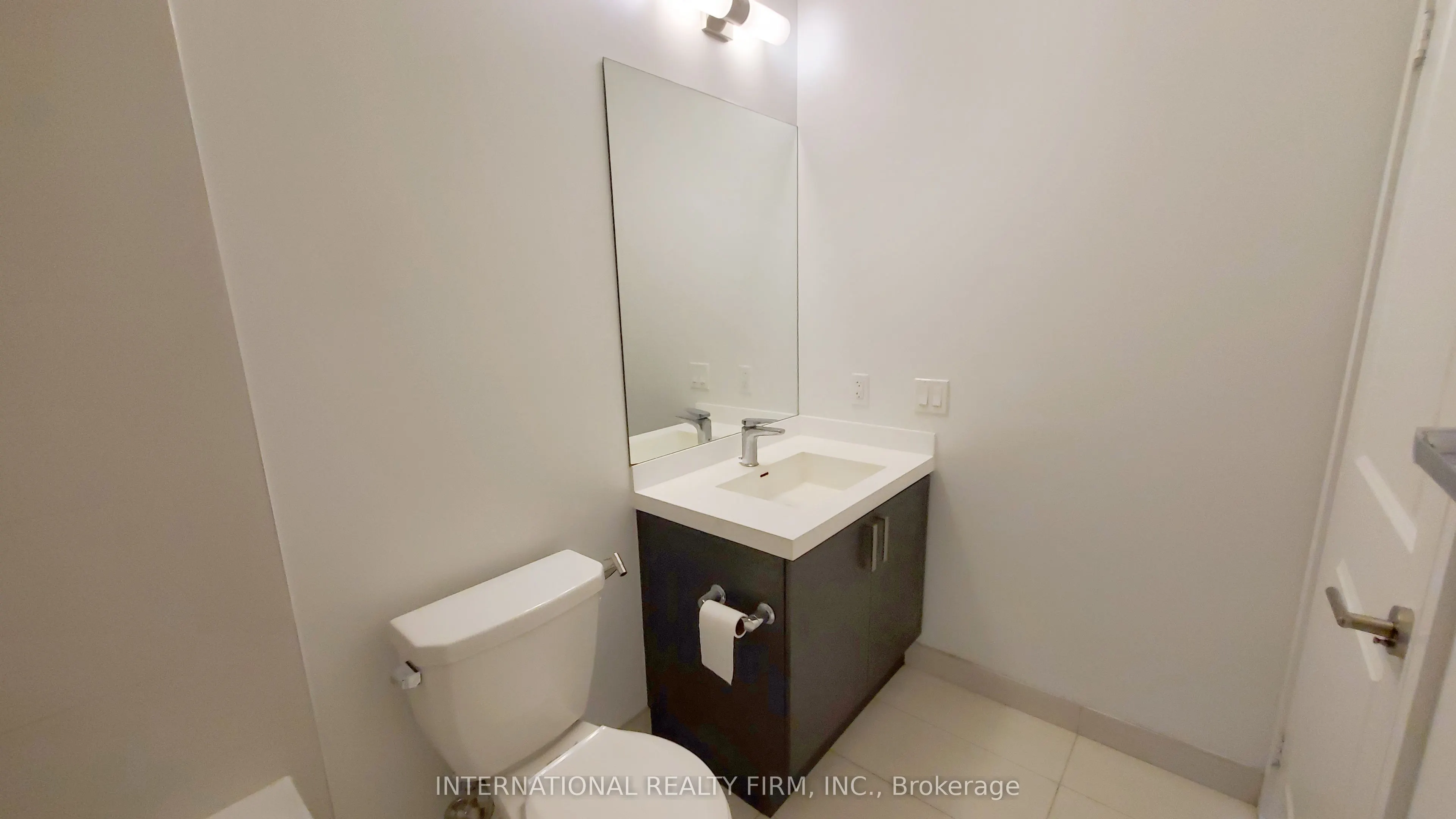 8 Nahani Way #1020