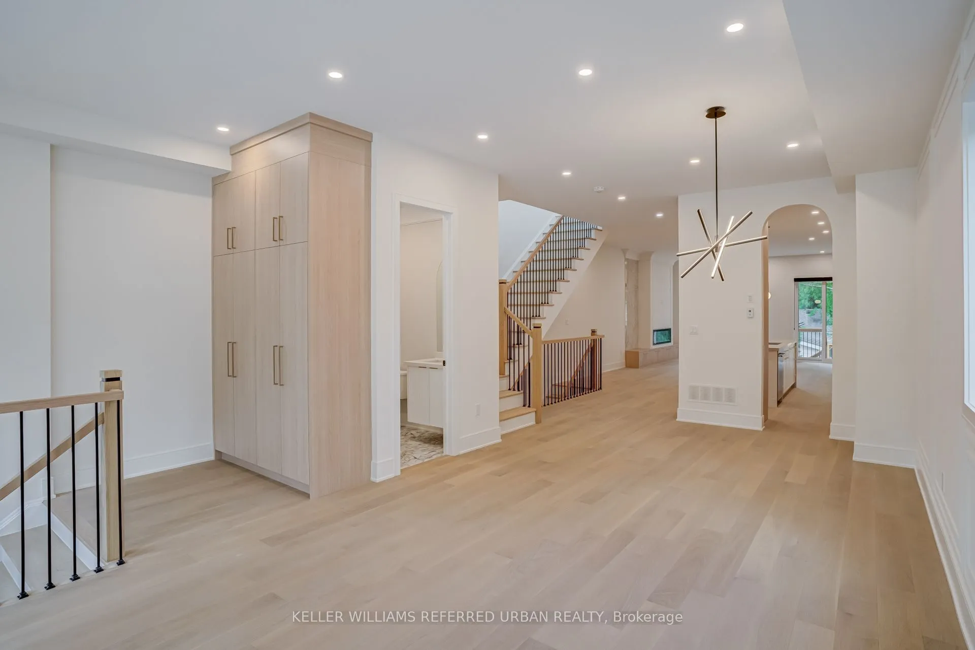 37 Wesley Avenue