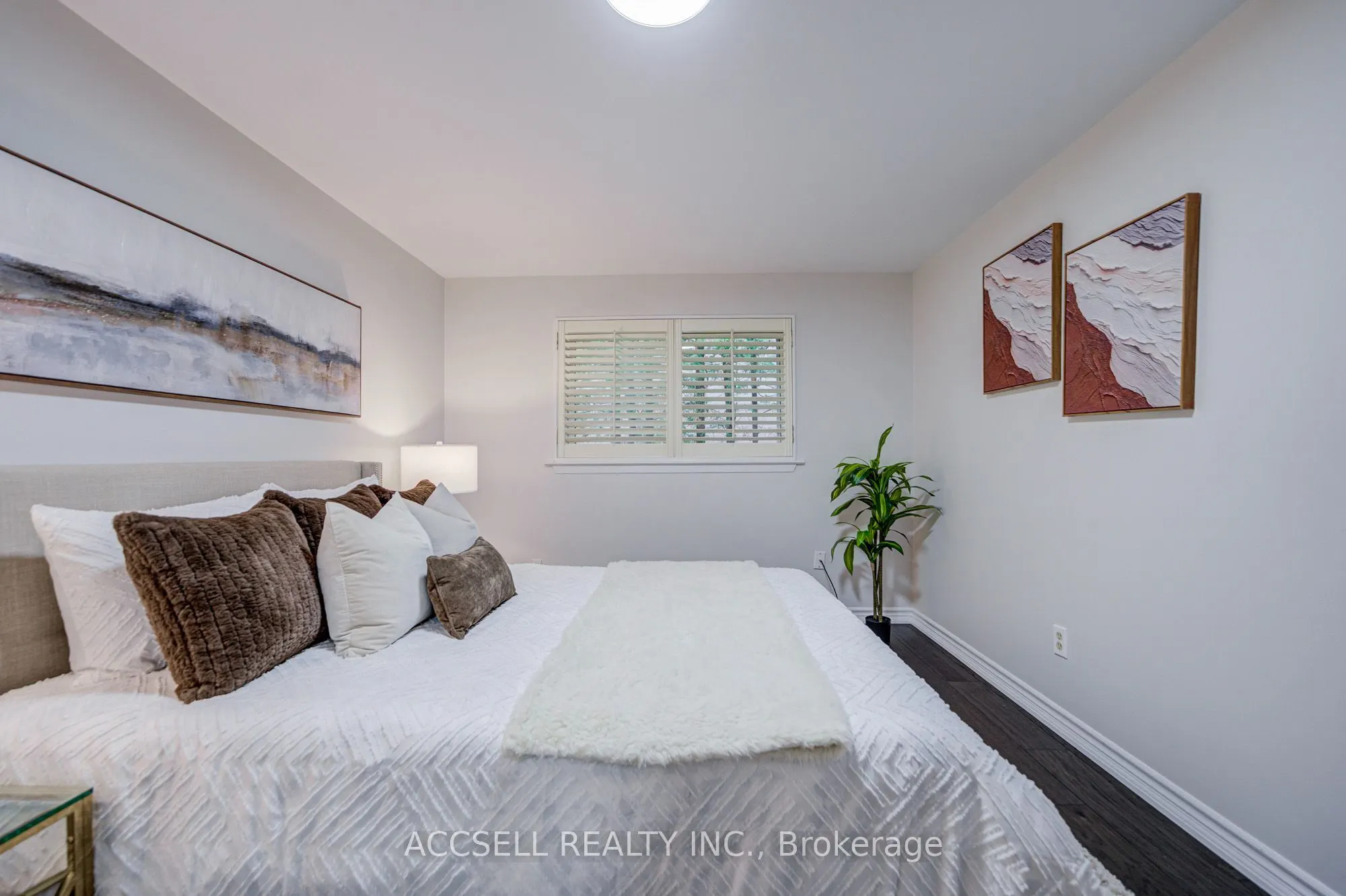 440 Sunset Drive