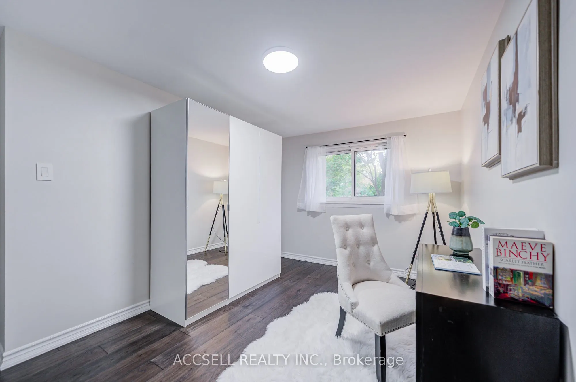 440 Sunset Drive