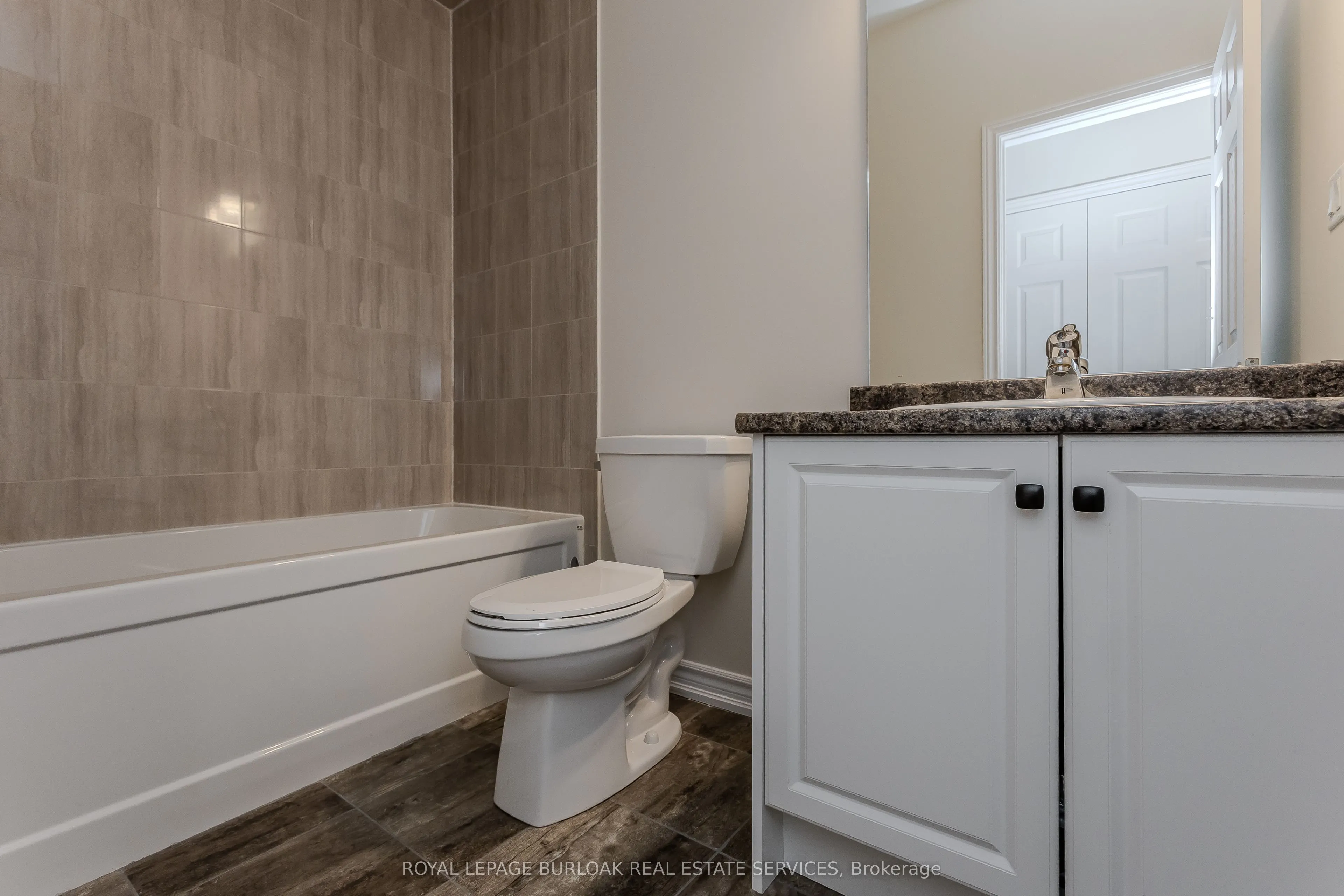 1402 Almonte Drive